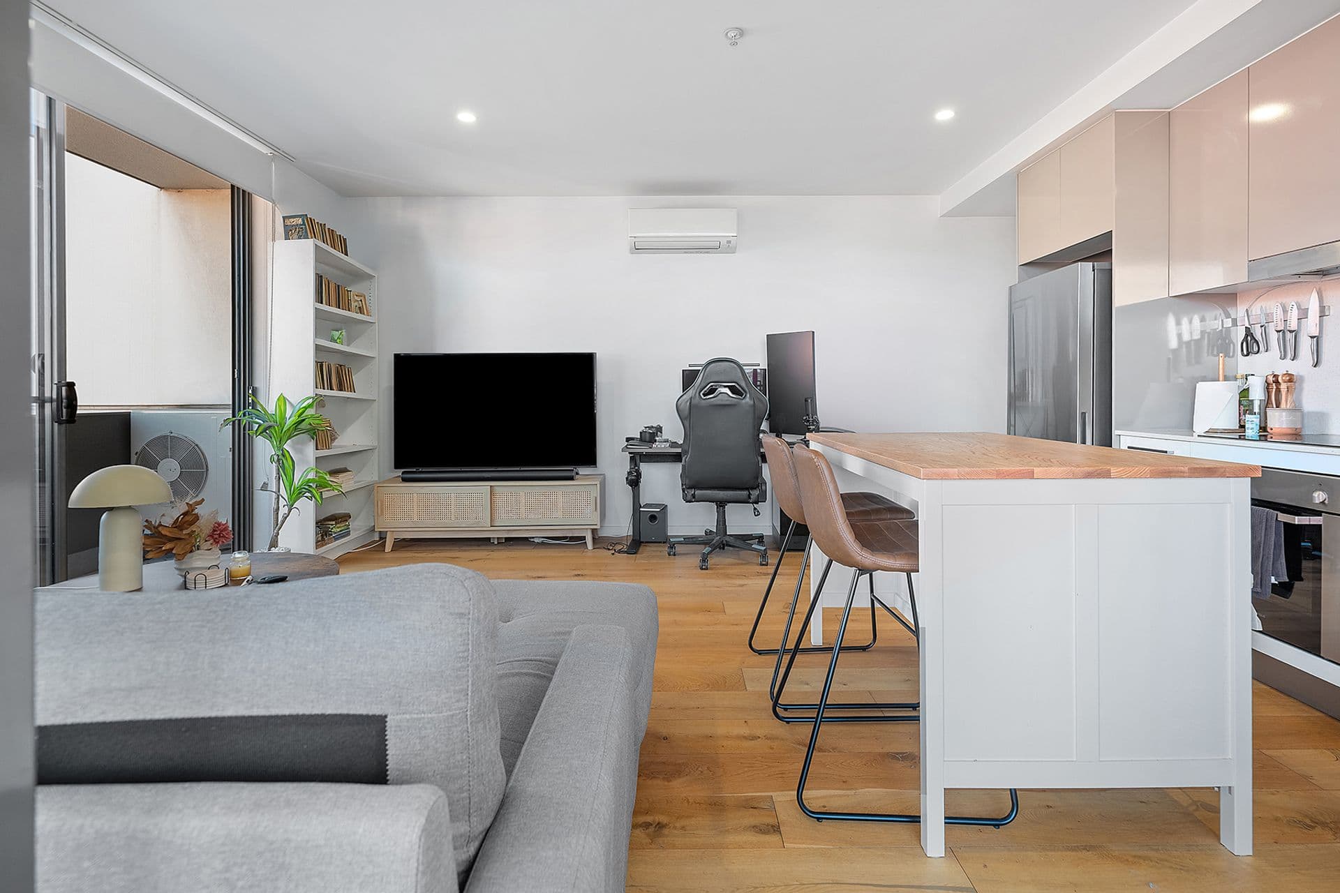 405/9 Station Street, Wickham, NSW, 2293, Wickham - Thumbnail 3