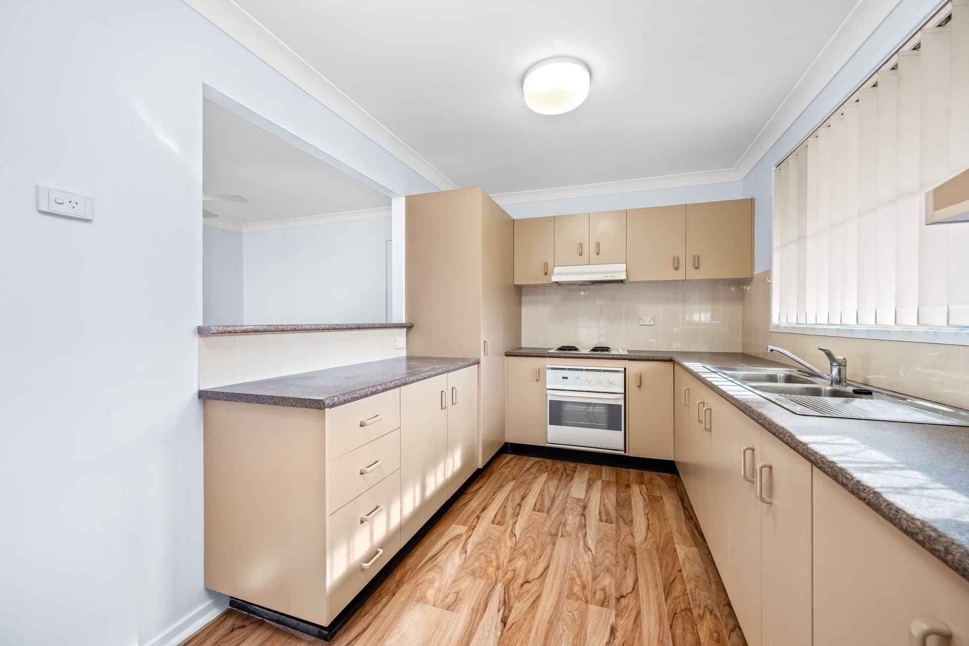 2B Whitehaven Drive, Lakelands, NSW, 2282, Lakelands - Thumbnail 2
