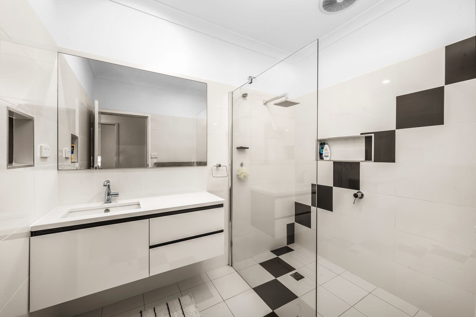 6 Brabham Close, Belmont North, NSW, 2280, Belmont North - Thumbnail 5