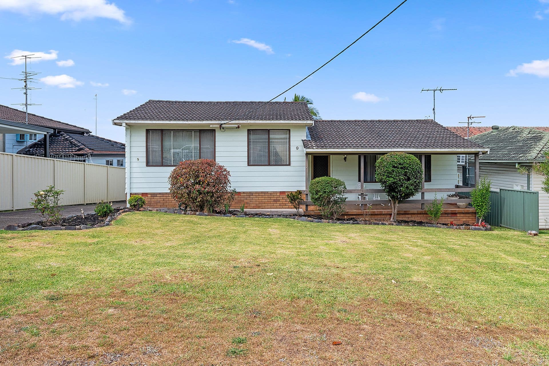 9 Alvestor Close, Charlestown, NSW, 2290, Charlestown - Thumbnail 2
