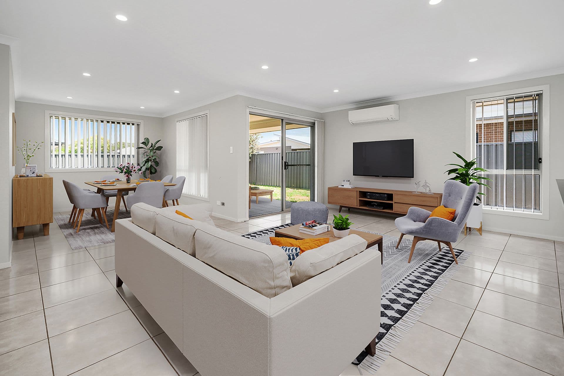 135 Dune Drive, Fern Bay, NSW, 2295, Fern Bay - Thumbnail 2