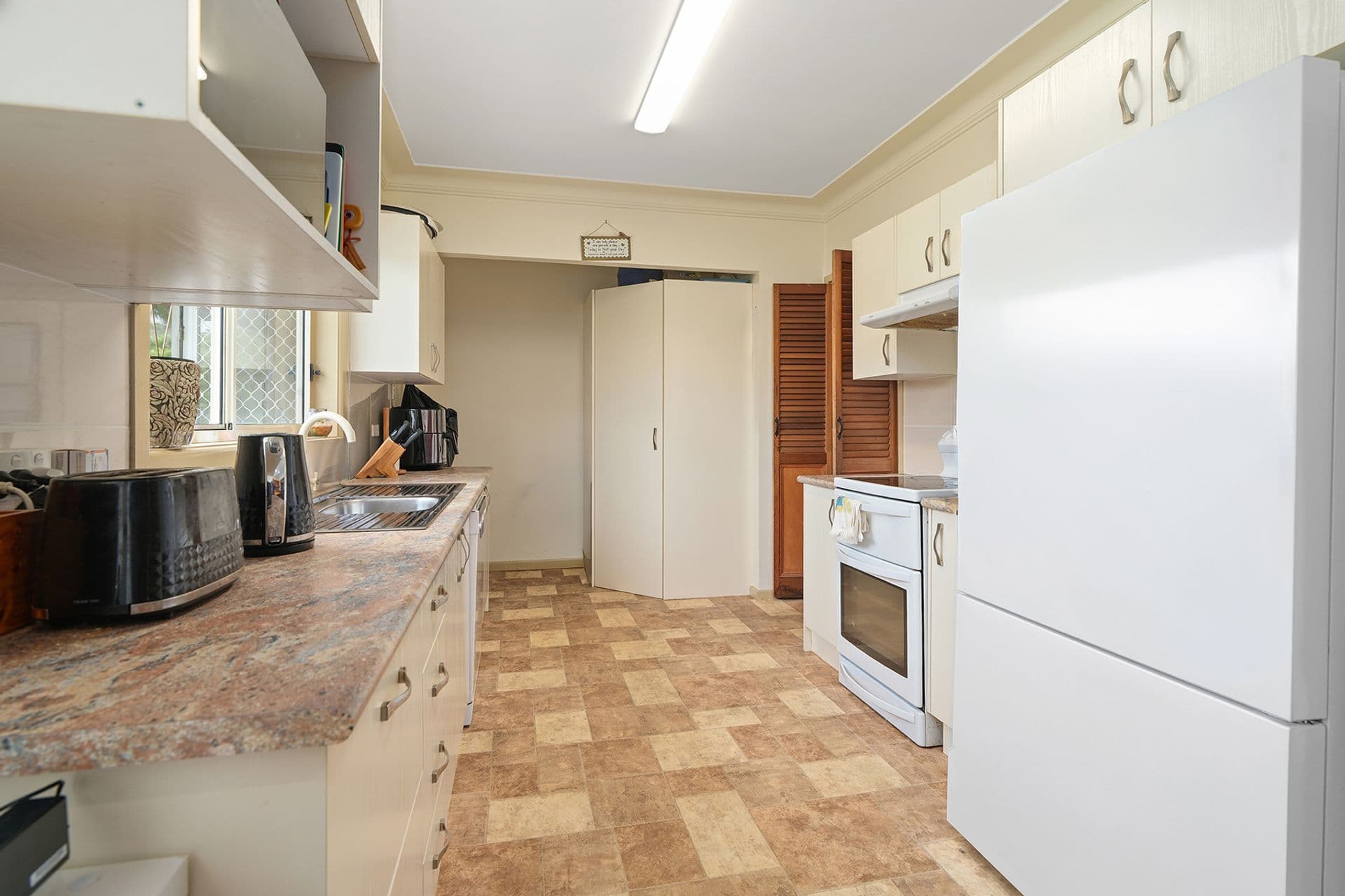 26 Roslyn Avenue, Charlestown, NSW, 2290, Charlestown - Thumbnail 5
