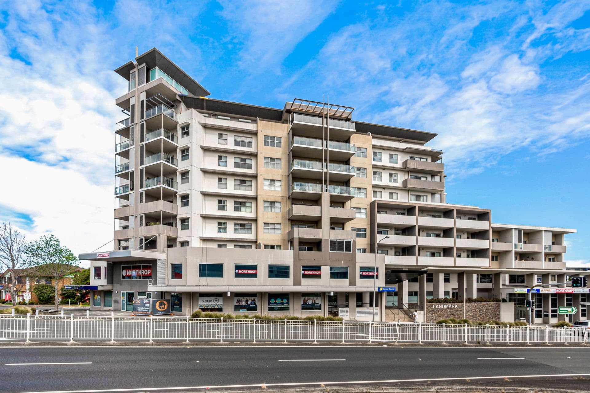 303/215-217 Pacific Highway, Charlestown, NSW, 2290, Charlestown - Image 1