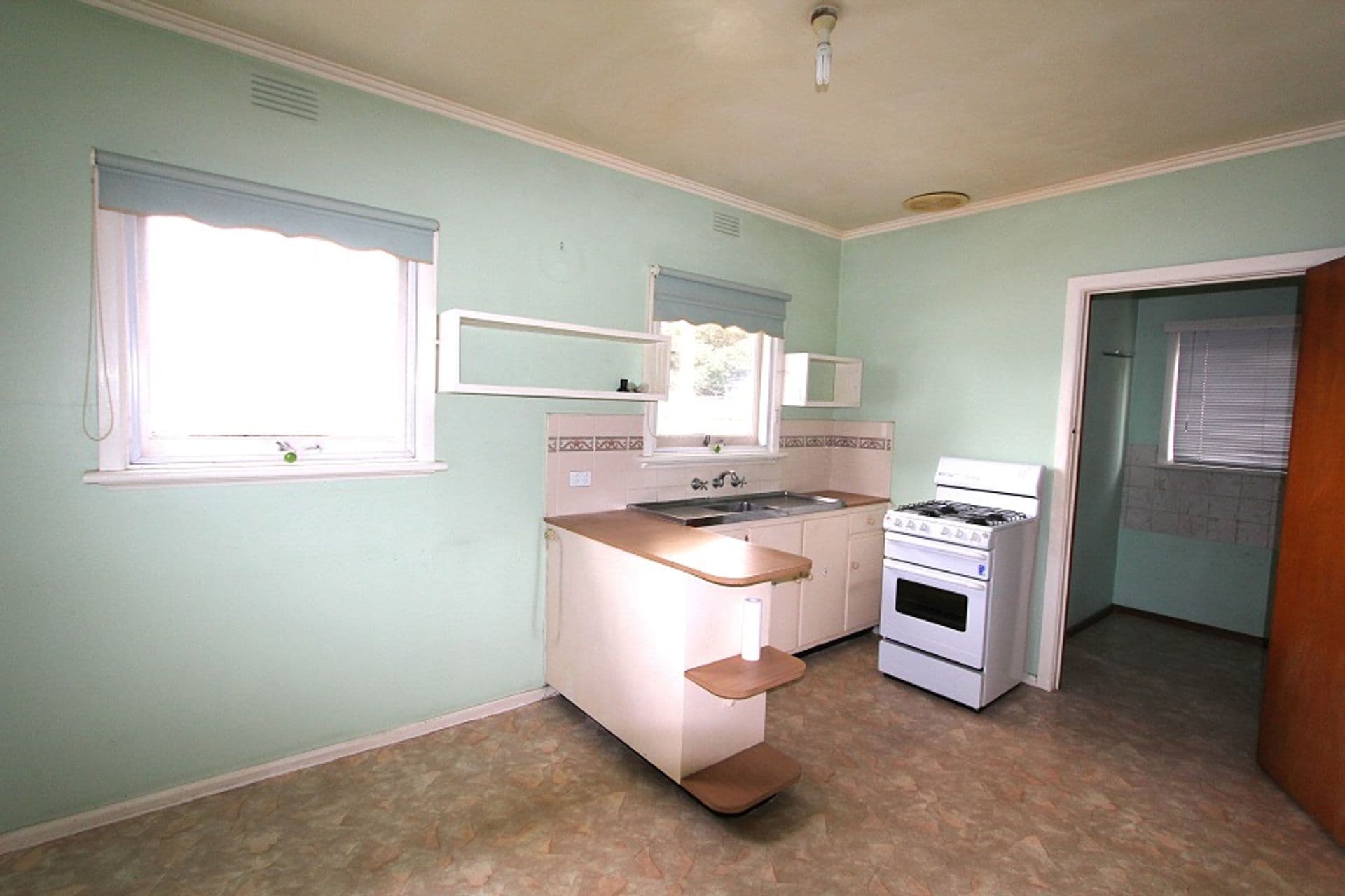 14 Billing Street, Springvale, VIC, 3171, Springvale - Thumbnail 3