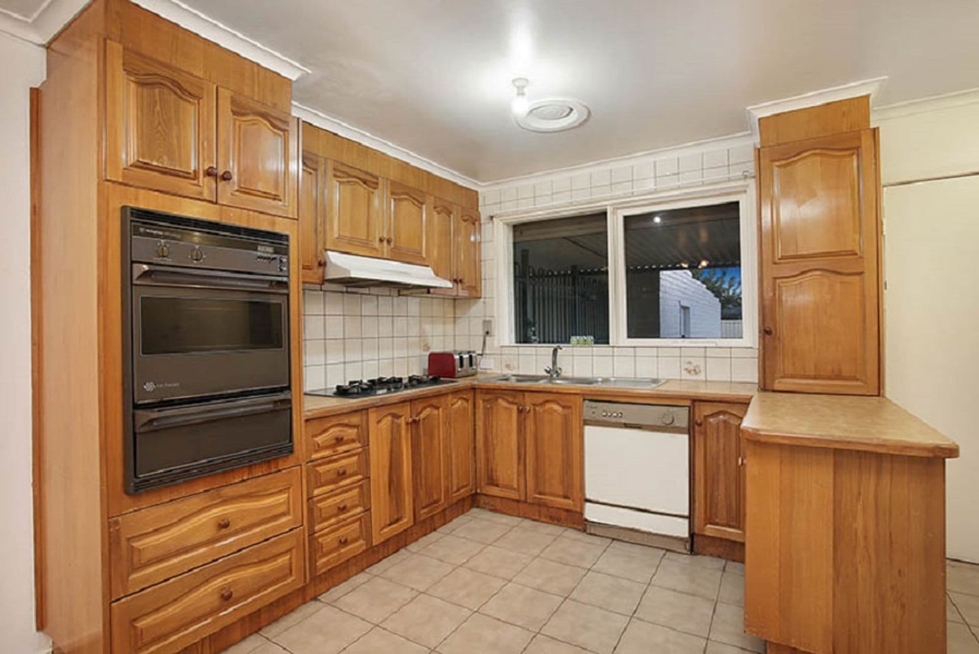 3 Burrapike Ave, Springvale, VIC, 3171, Springvale - Thumbnail 3