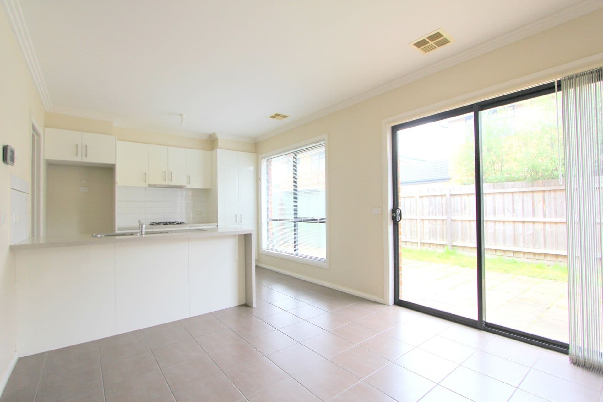 10/453 Springvale Road, Springvale, VIC, 3171, Springvale - Thumbnail 3