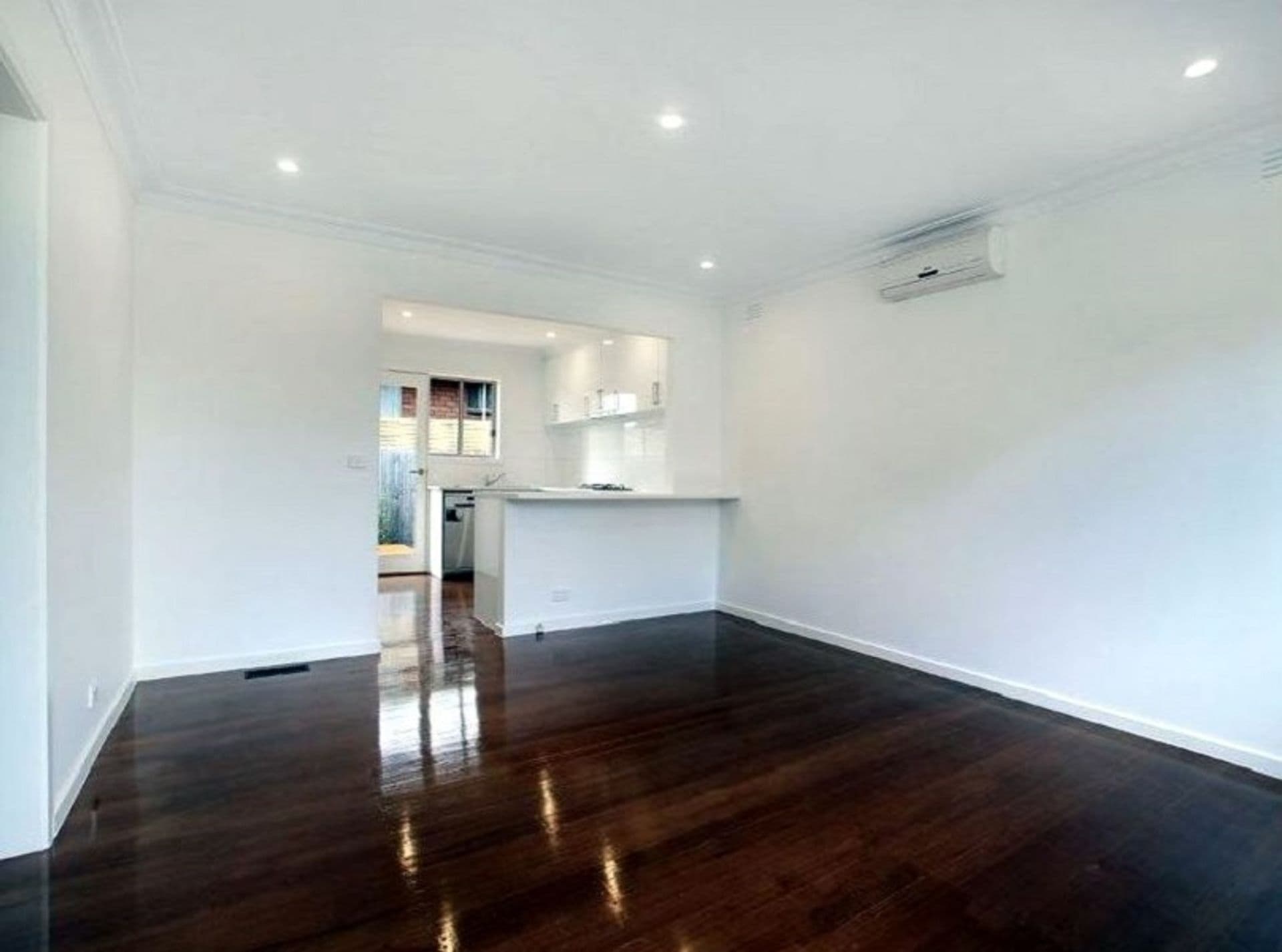 2/1 OAKES AVE, Clayton South, VIC, 3169, Clayton South - Thumbnail 2