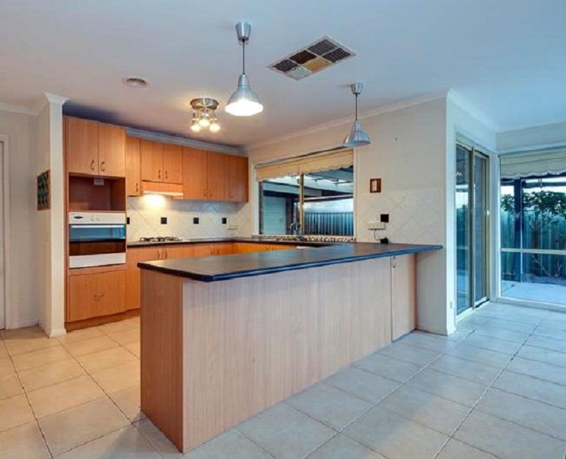 6/64 Buckingham Avenue, Springvale, VIC, 3171, Cranbourne East - Thumbnail 2