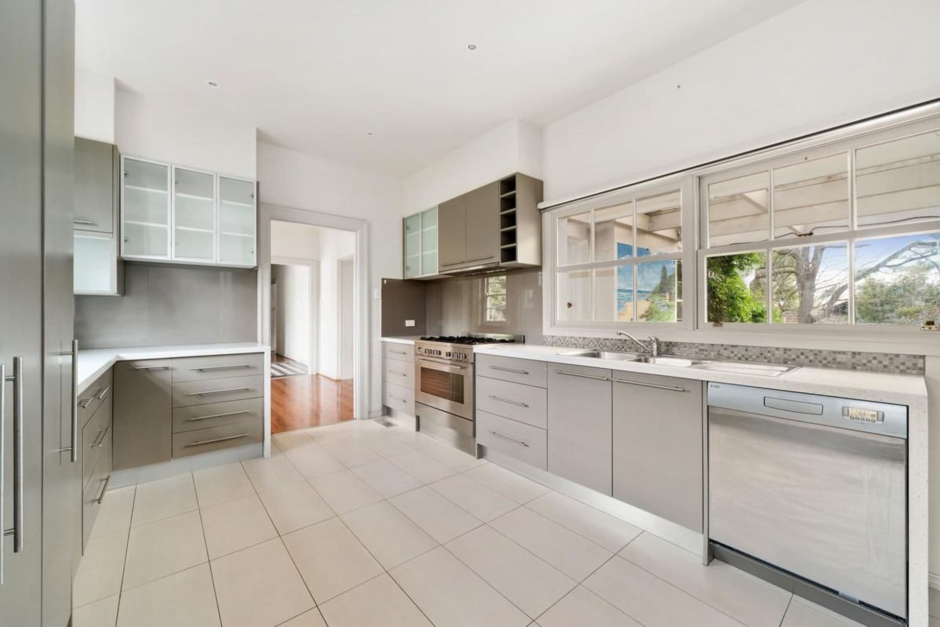 98-100 Kars Street, Frankston South, VIC, 3199, Frankston South - Thumbnail 2