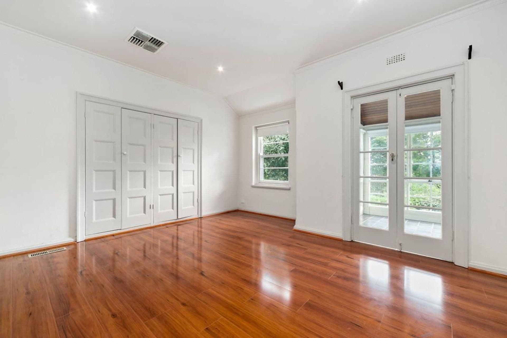 98-100 Kars Street, Frankston South, VIC, 3199, Frankston South - Thumbnail 5