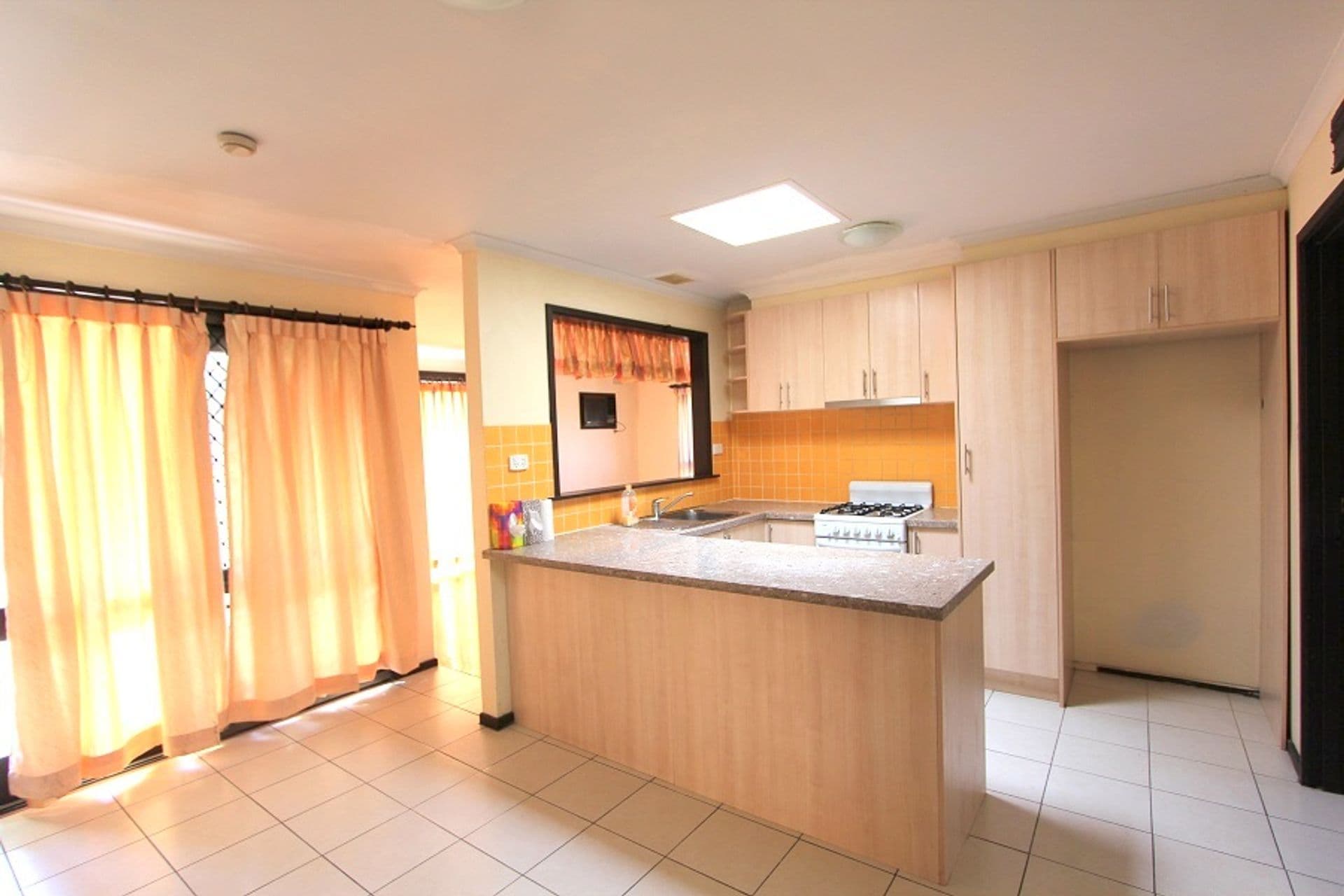 3/2A Merton Street, Springvale, VIC, 3171, Springvale - Thumbnail 3