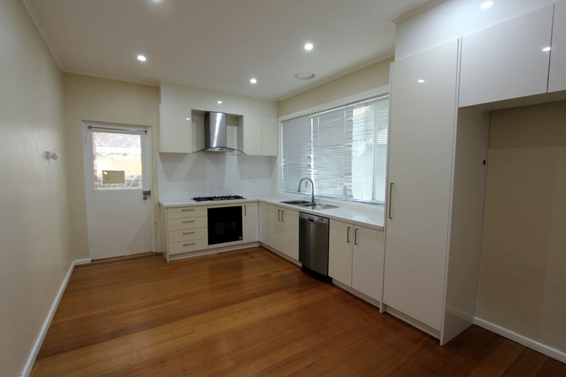 6/64 Buckingham Avenue, Springvale, VIC, 3171, Springvale - Thumbnail 2