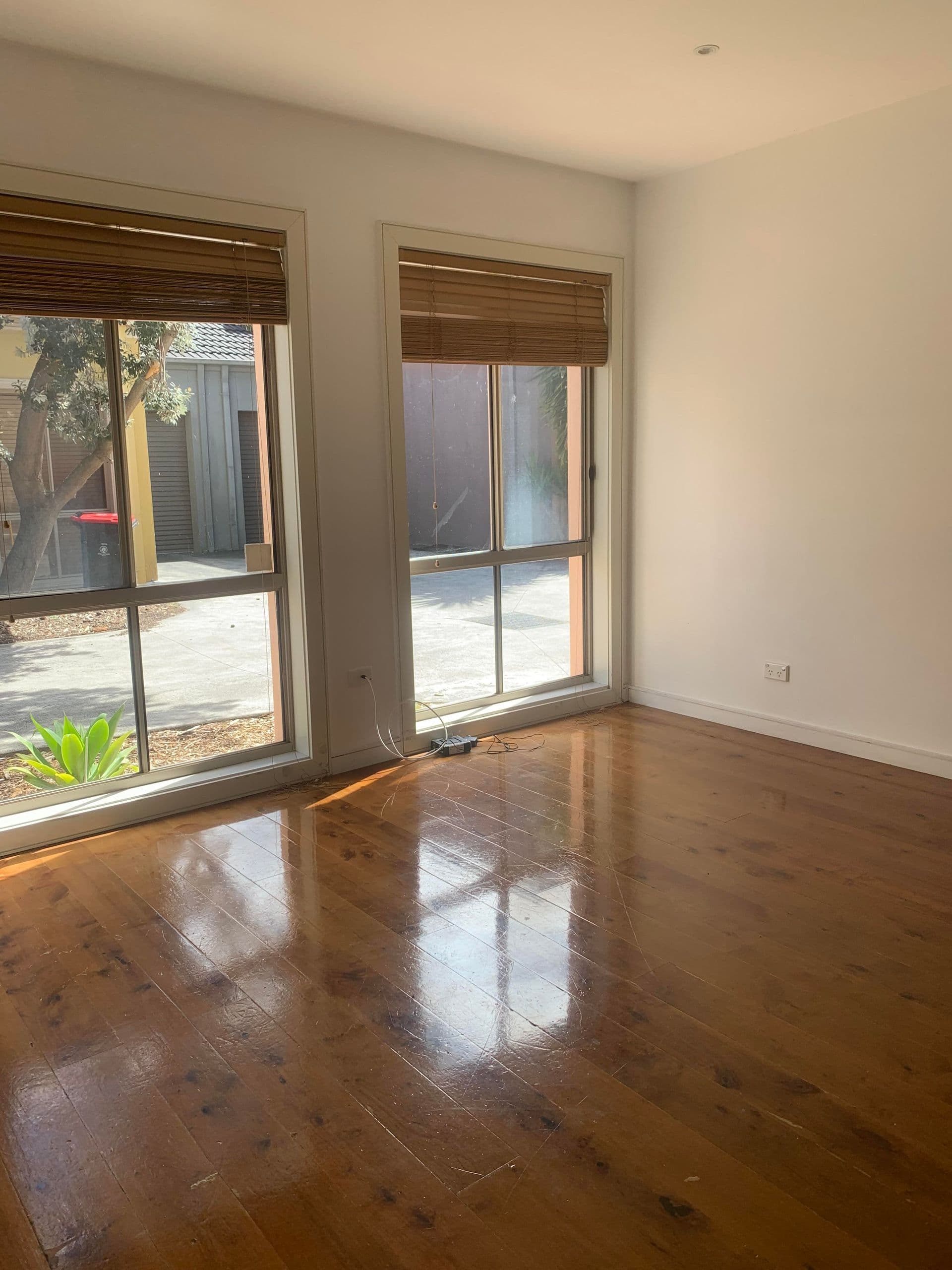 9/32 Stud Road, Dandenong, VIC, 3175, Dandenong - Thumbnail 2