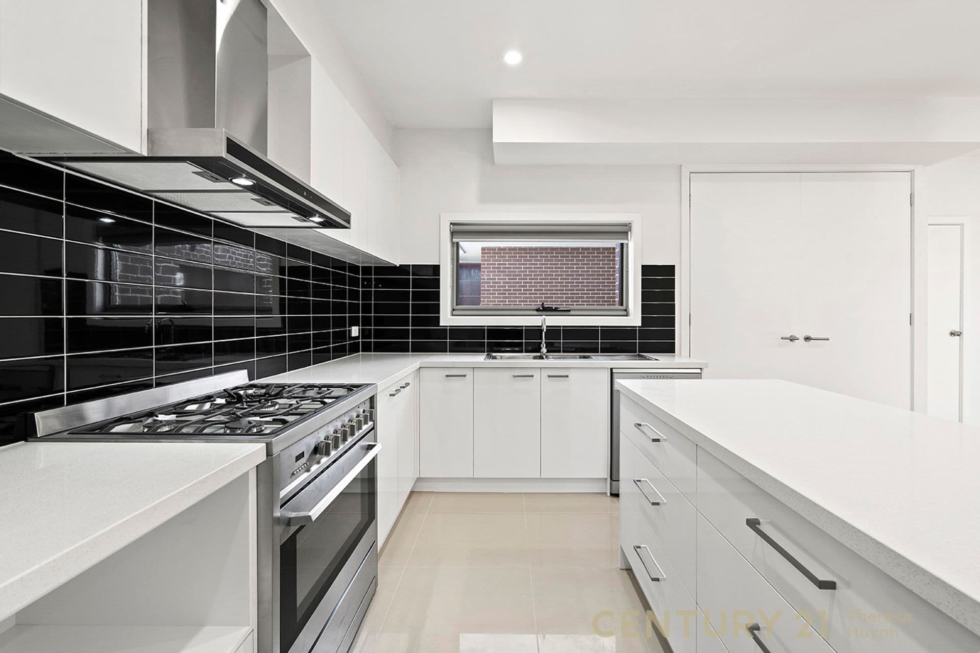 1/33 Hughes Crescent, Dandenong North, VIC, 3175, Dandenong North - Thumbnail 3
