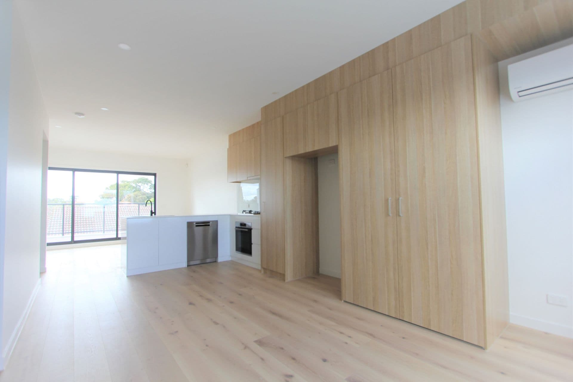 4/1086 Heatherton Road, Noble Park, VIC, 3174, Noble Park - Thumbnail 3