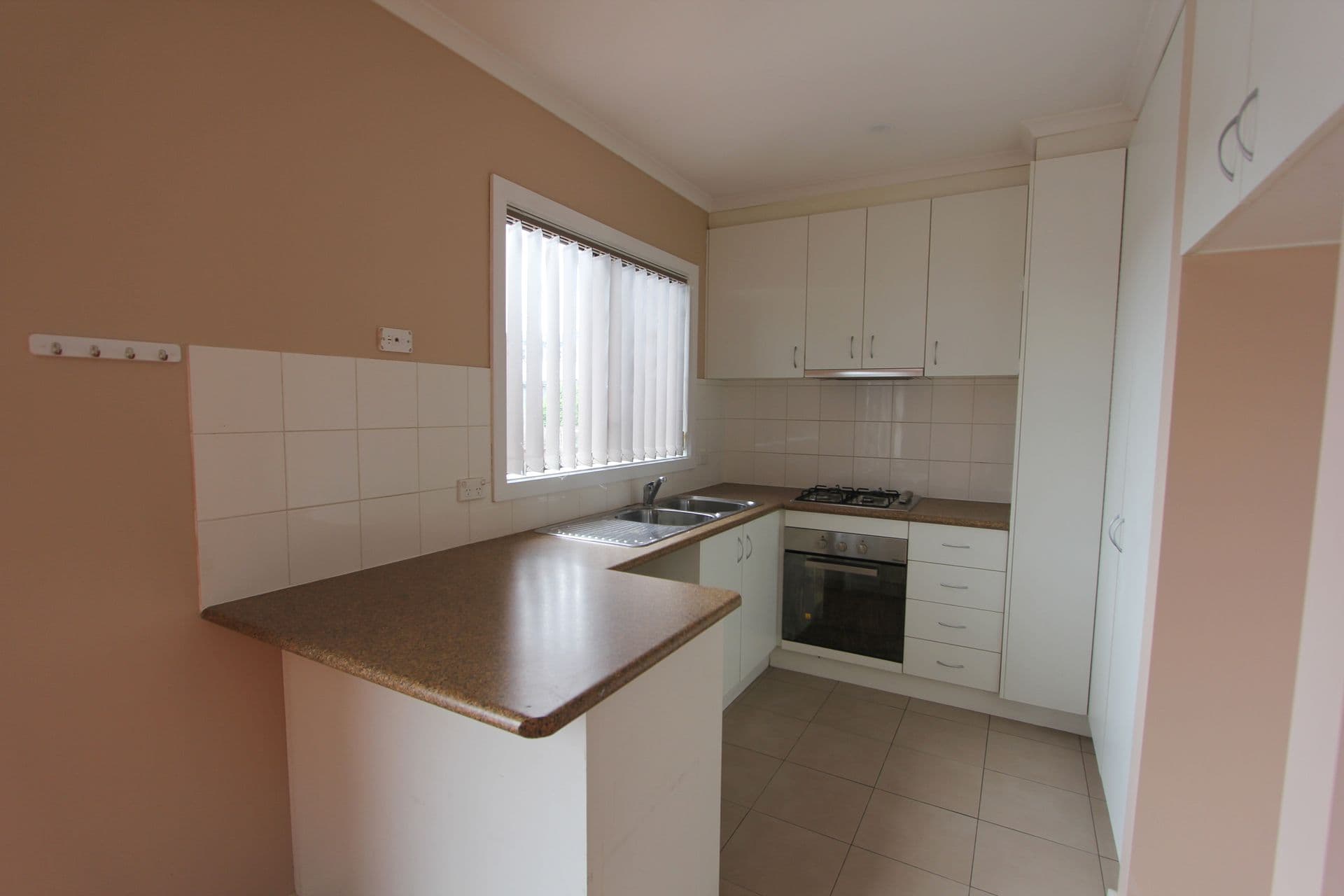 4/39 Jones Rd, Dandenong, VIC, 3175, Dandenong - Thumbnail 3