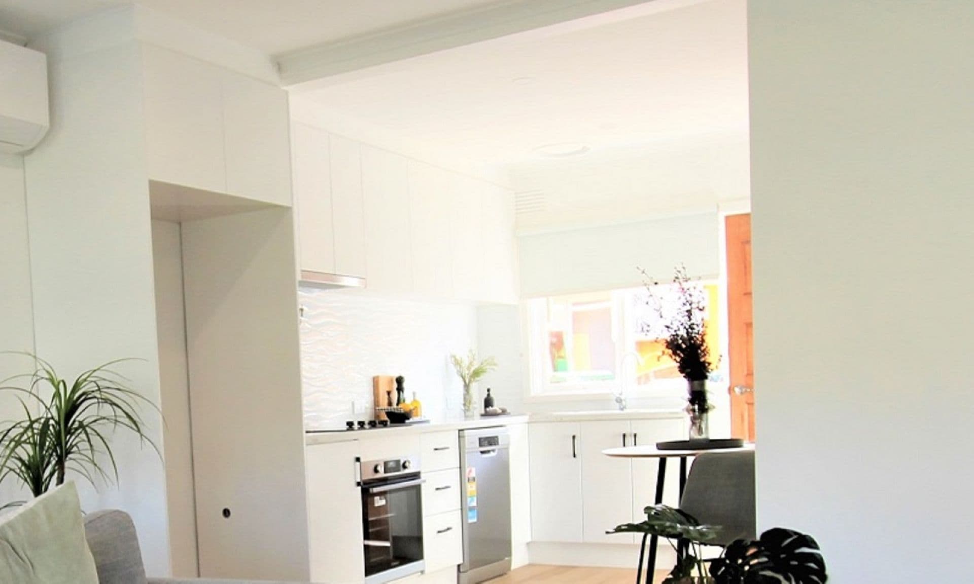 2/33 Windsor Avenue, Springvale, VIC, 3171, Springvale - Thumbnail 3