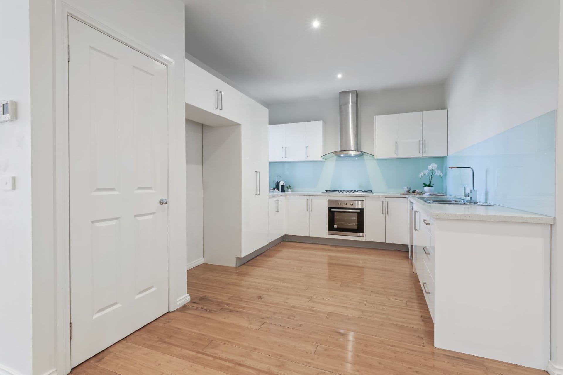 3/31 Osborne Ave, Springvale, VIC, 3171, Springvale - Thumbnail 3
