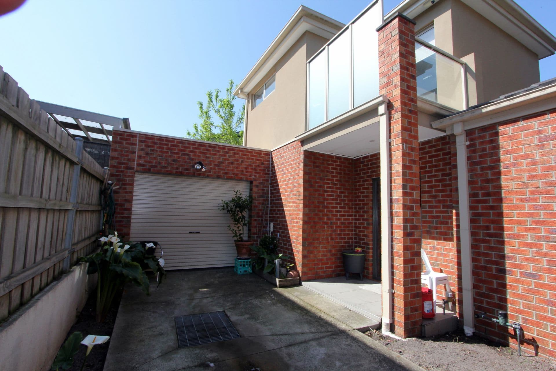 1/19a Moncur Avenue, Springvale - Image 1