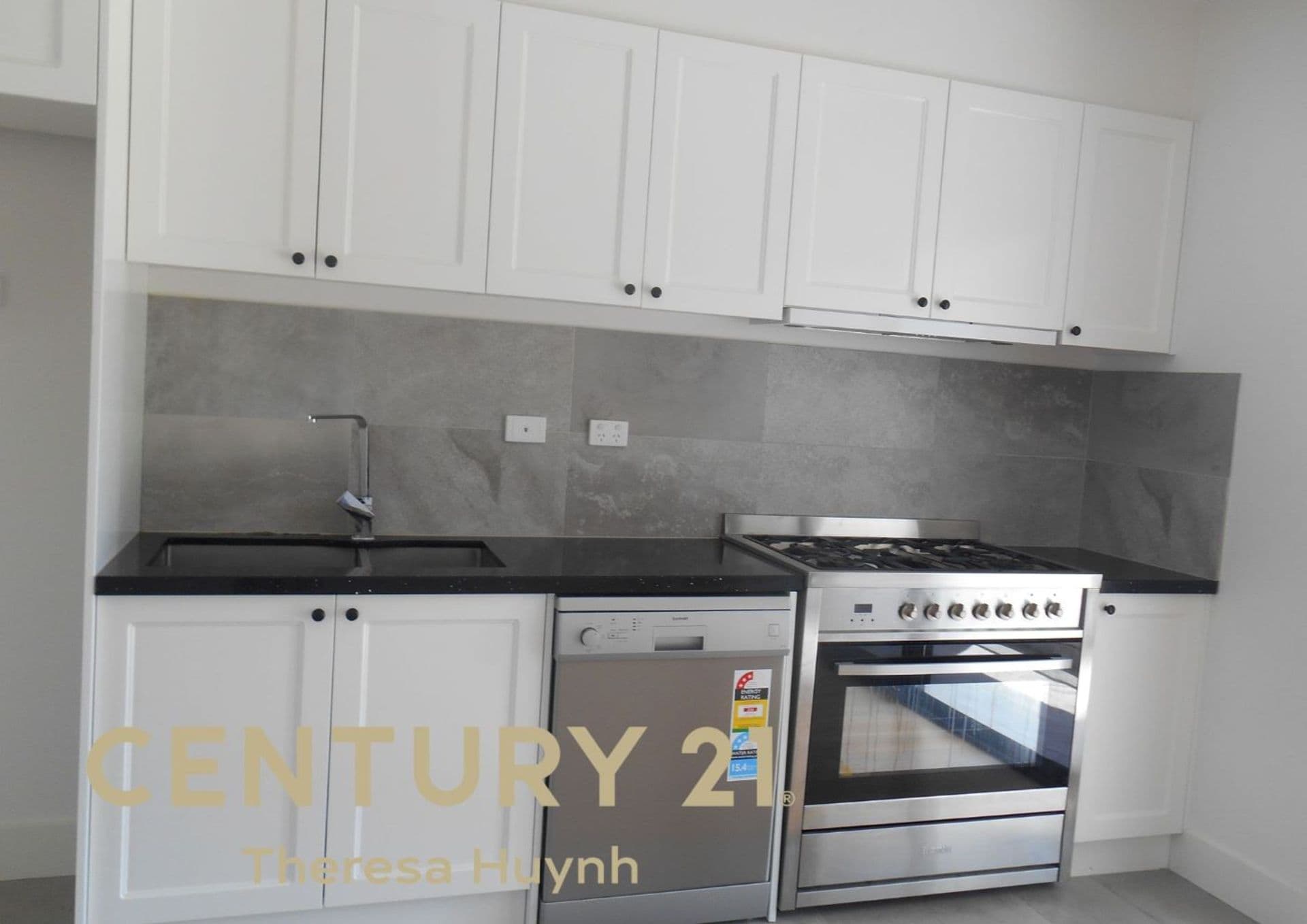 6/24-26 Flynn Street, Springvale, VIC, 3171, Springvale - Thumbnail 2