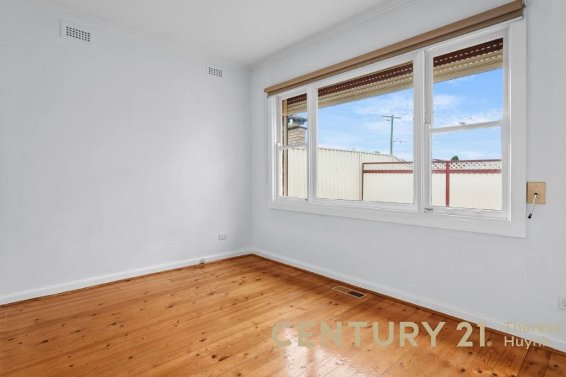 1/66 Royal Avenue, Springvale, VIC, 3171, Springvale - Thumbnail 2