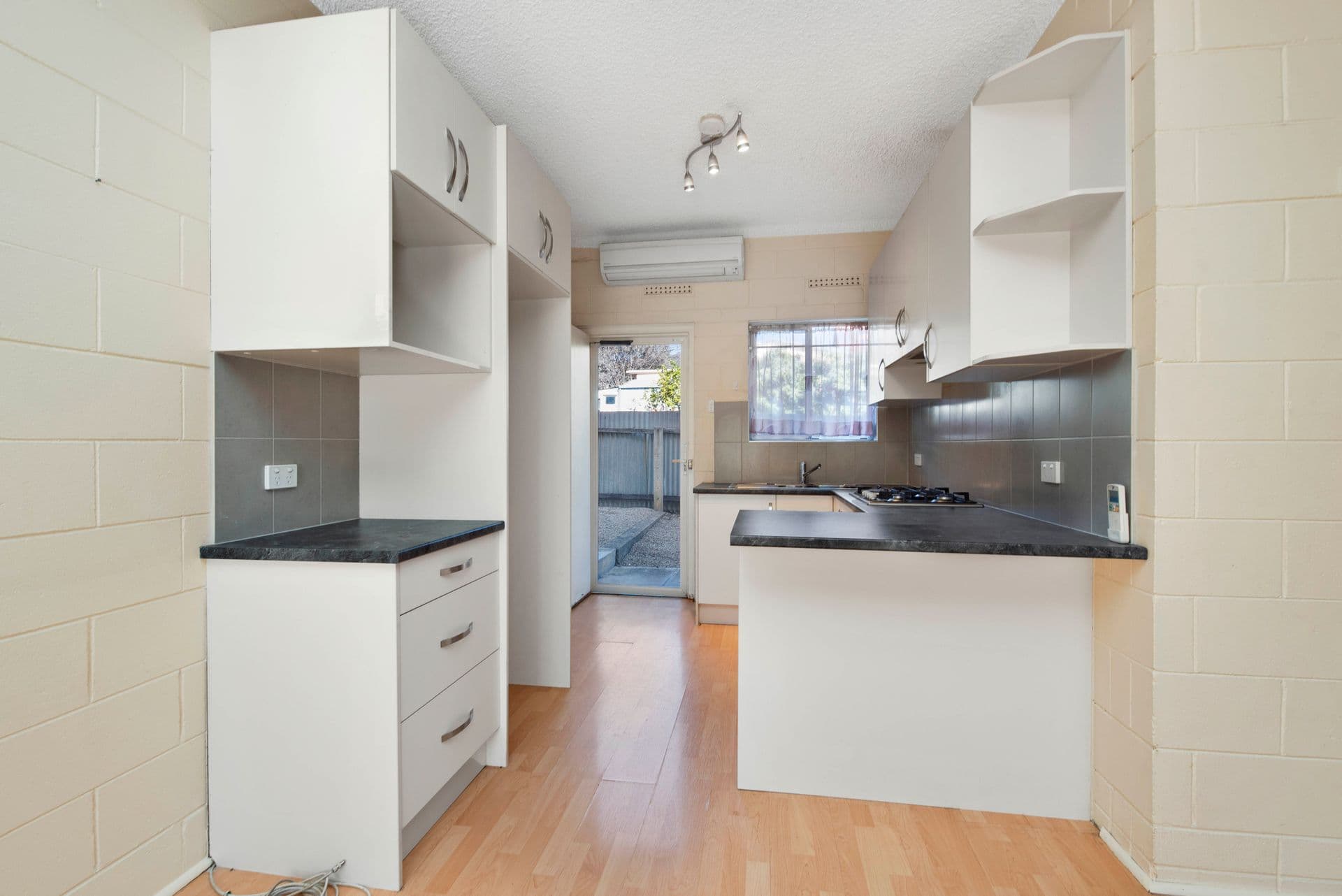 U2/55 Price Avenue, Lower Mitcham, SA, 5062, Lower Mitcham - Thumbnail 2