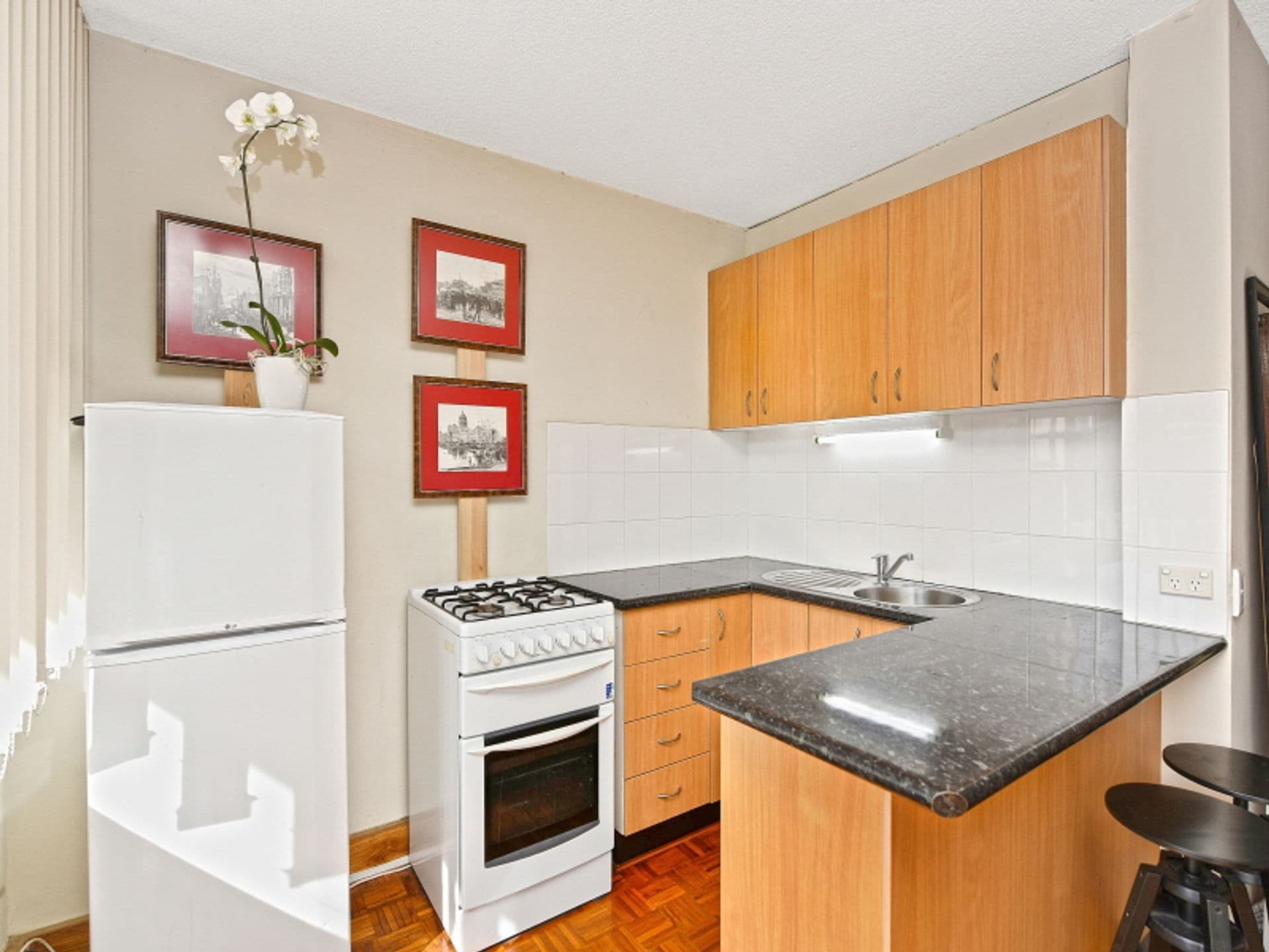 705/76 Roslyn Gardens, Elizabeth Bay, NSW, 2011, Elizabeth Bay - Thumbnail 4