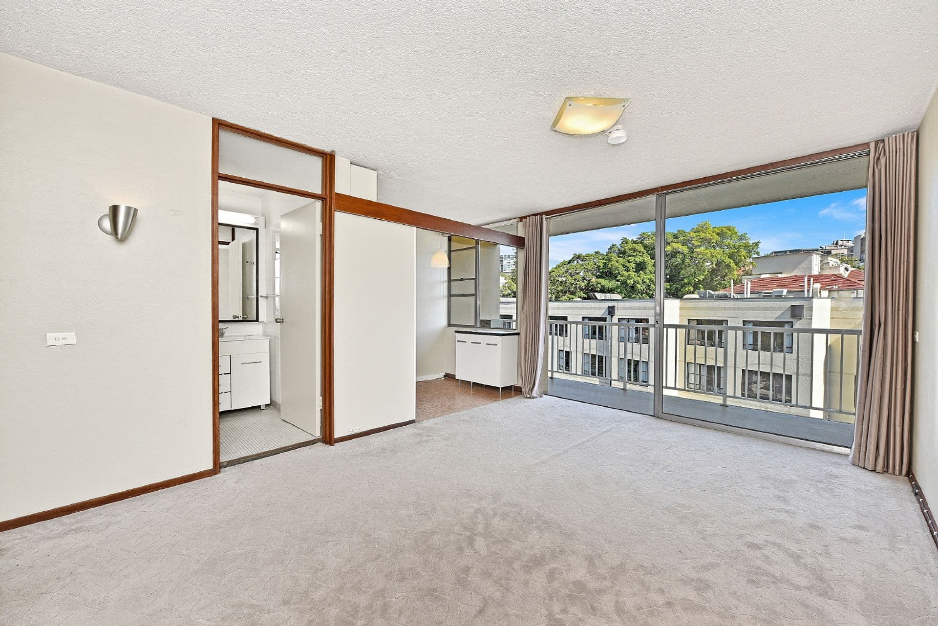 704/76 Roslyn Gardens, Elizabeth Bay, NSW, 2011, Elizabeth Bay - Thumbnail 2