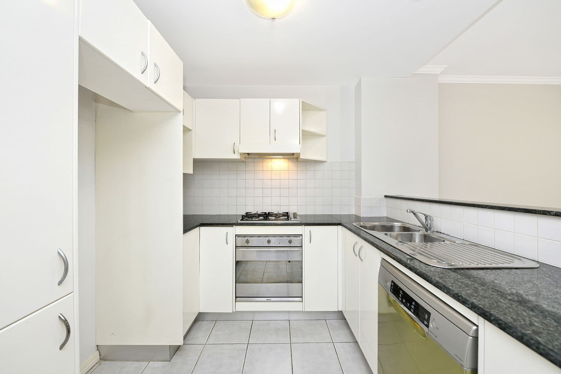 202/6 Yara Avenue, Rozelle, NSW, 2039, Rozelle - Thumbnail 3
