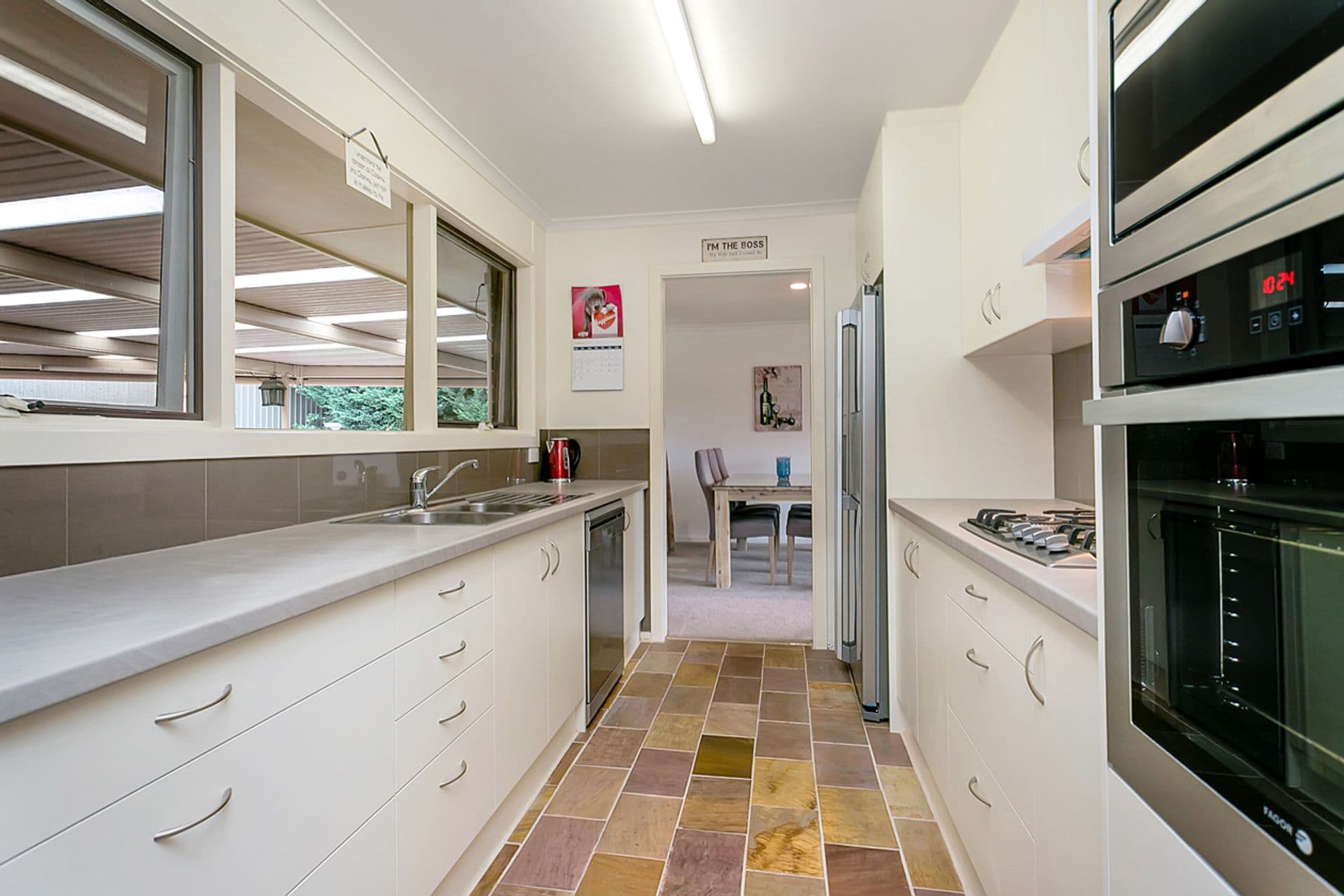 24 Pine Drive, Aberfoyle Park, SA, 5159, Aberfoyle Park - Thumbnail 4