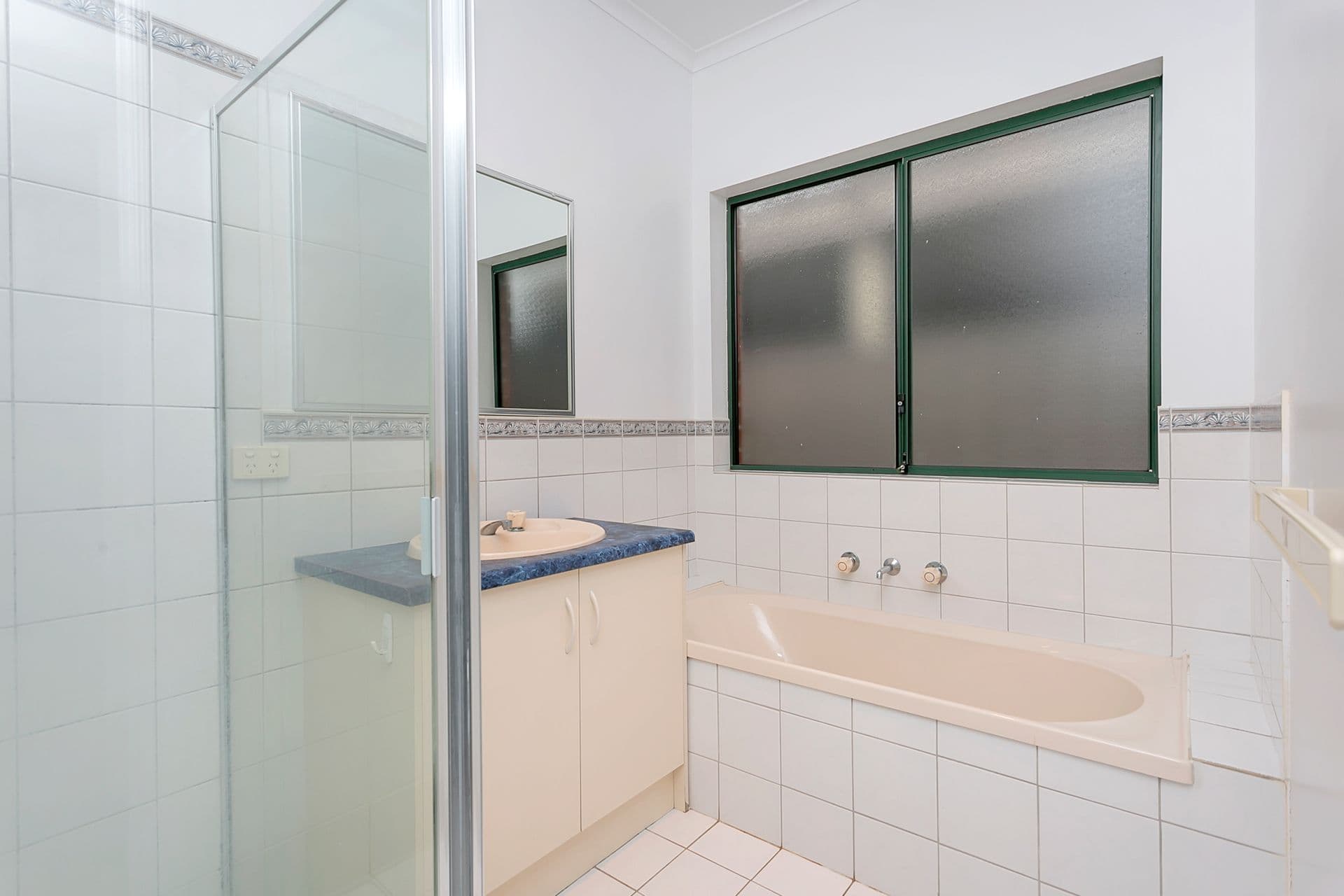 9 Lanark Avenue, Mitchell Park, SA, 5043, Mitchell Park - Thumbnail 3