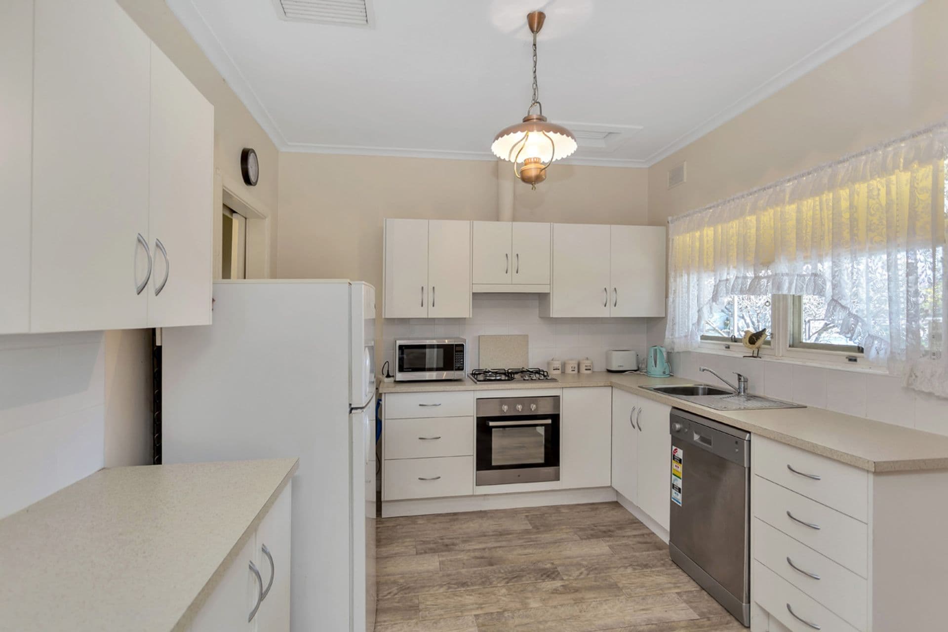 2 Richman Street, Oaklands Park, SA, 5046, Oaklands Park - Thumbnail 2