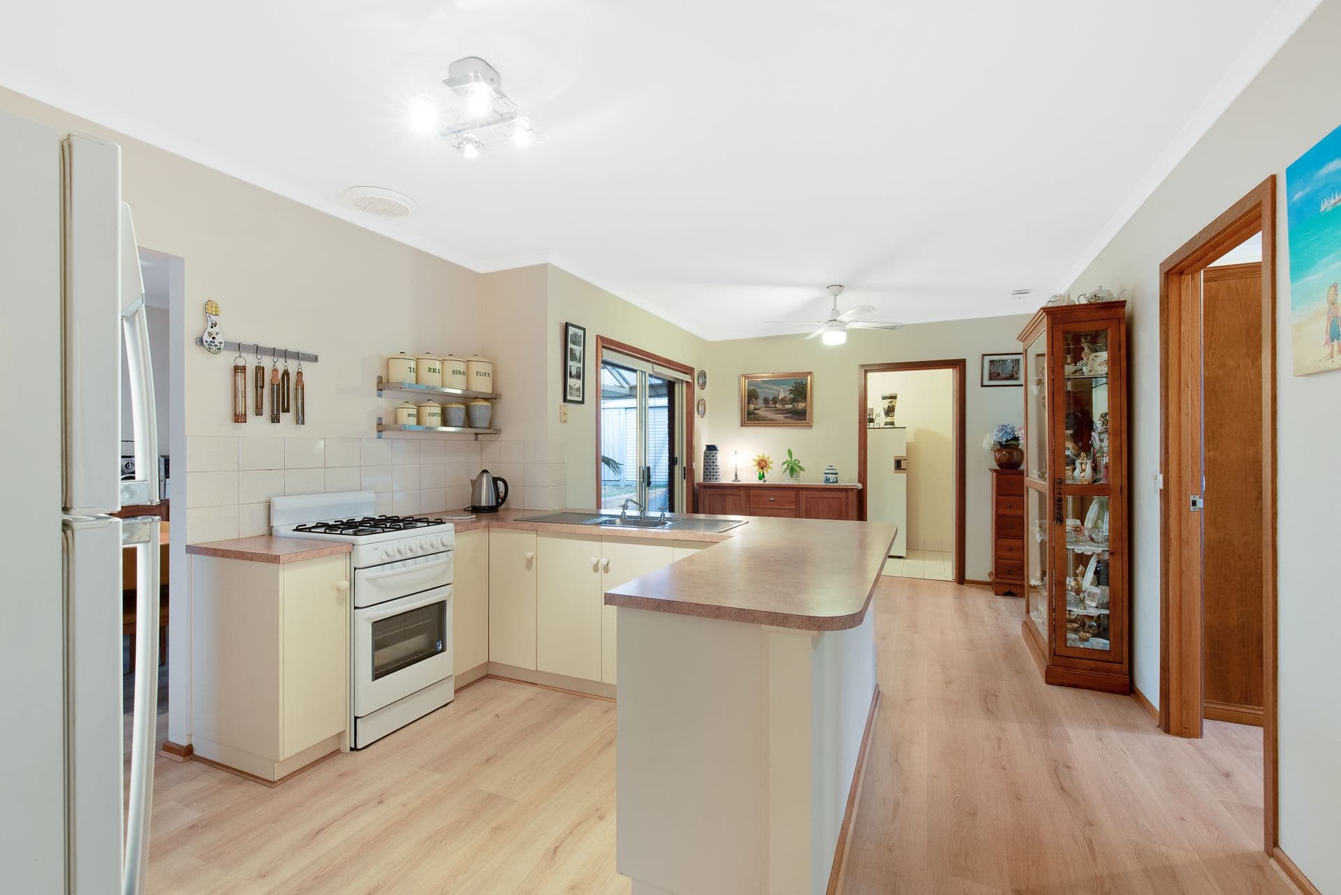 11 Sherbourne Terrace, Dover Gardens, SA, 5048, Dover Gardens - Thumbnail 2