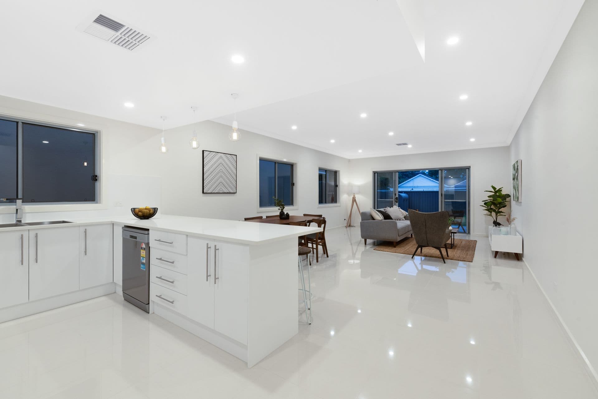 12 Rathlin Avenue, Marion, SA, 5043, Marion - Thumbnail 3