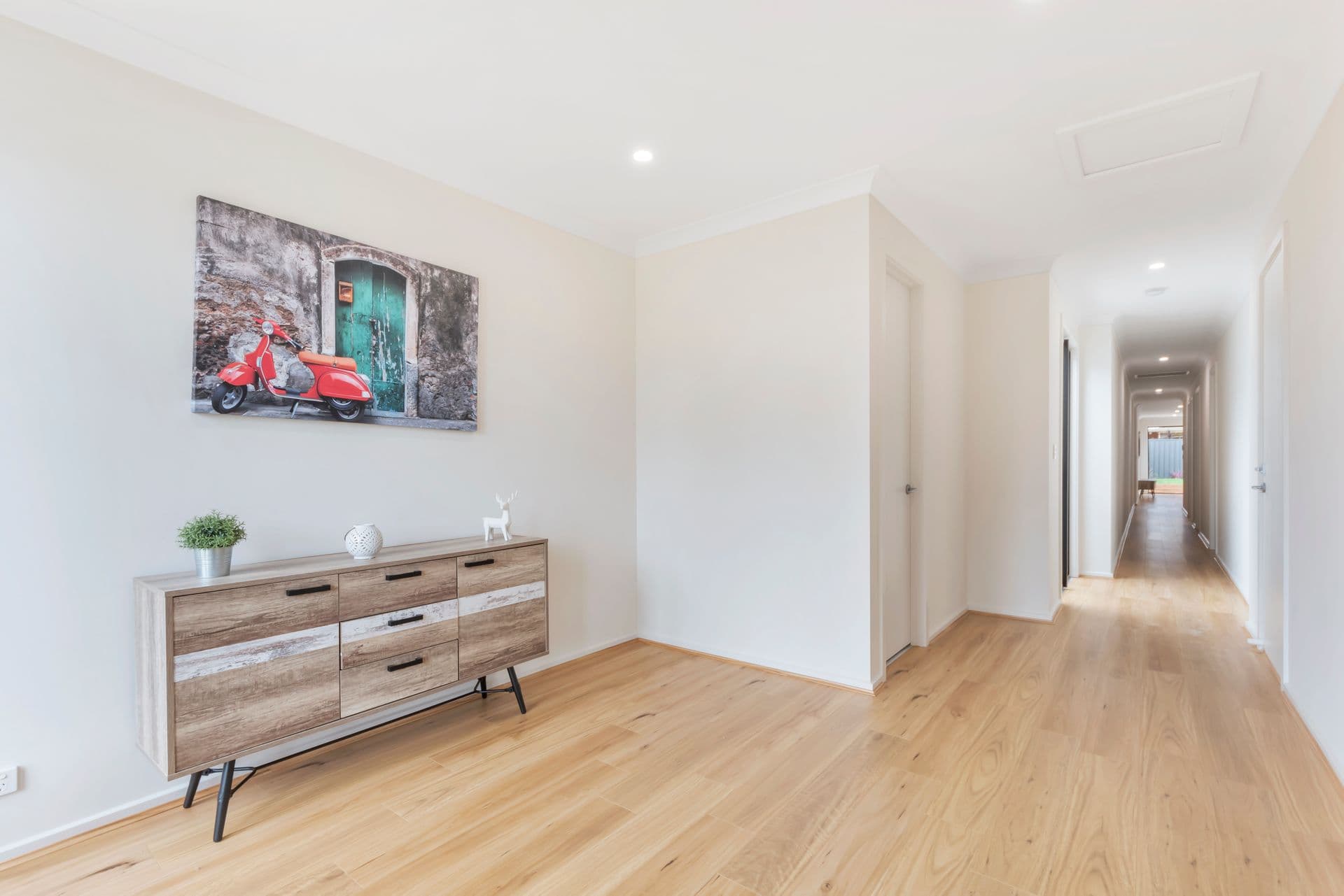 1a Spring Street, Seacombe Gardens, SA, 5047, Seacombe Gardens - Thumbnail 2