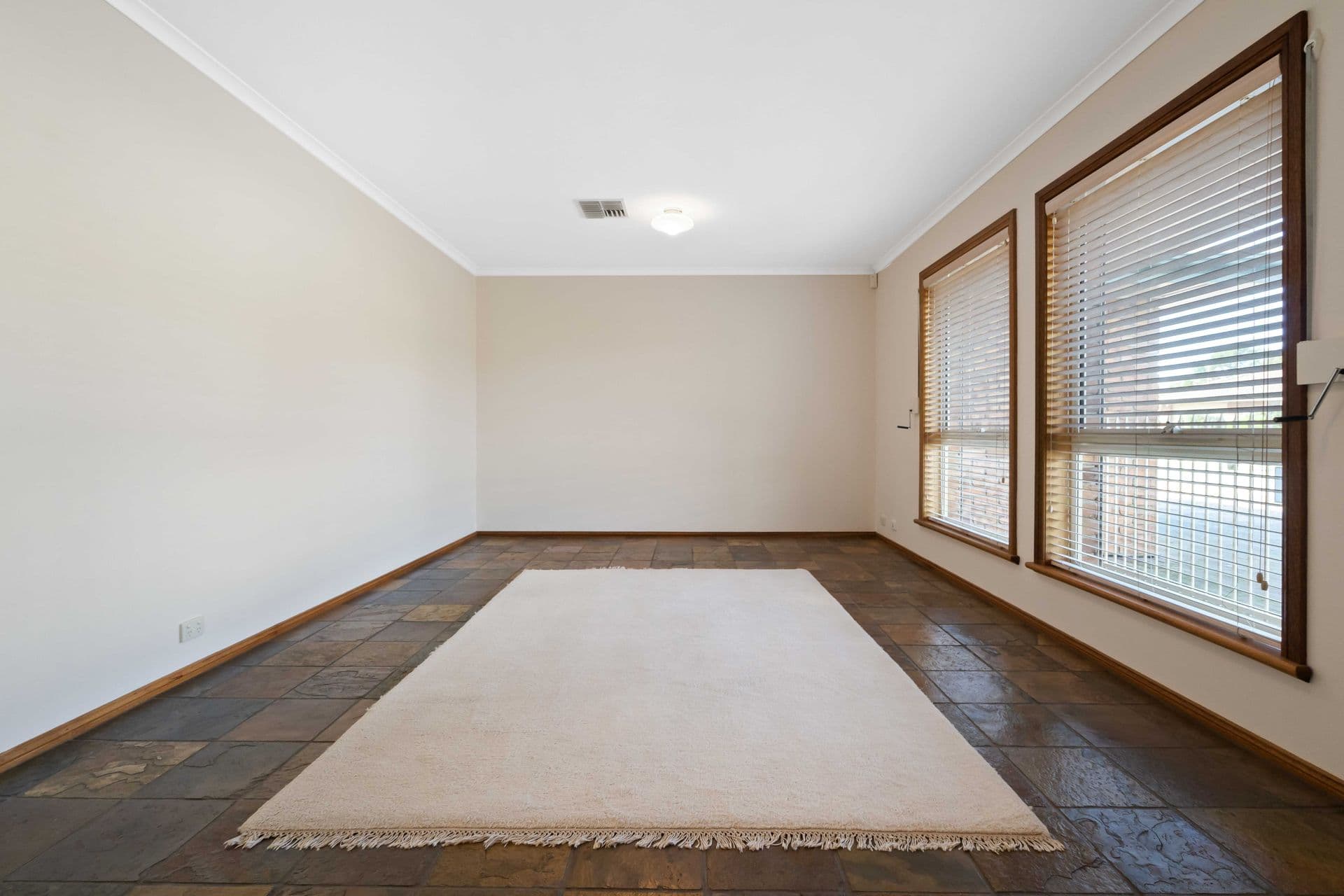 39 Gardenia Crescent, Morphett Vale, SA, 5162, Morphett Vale - Thumbnail 8
