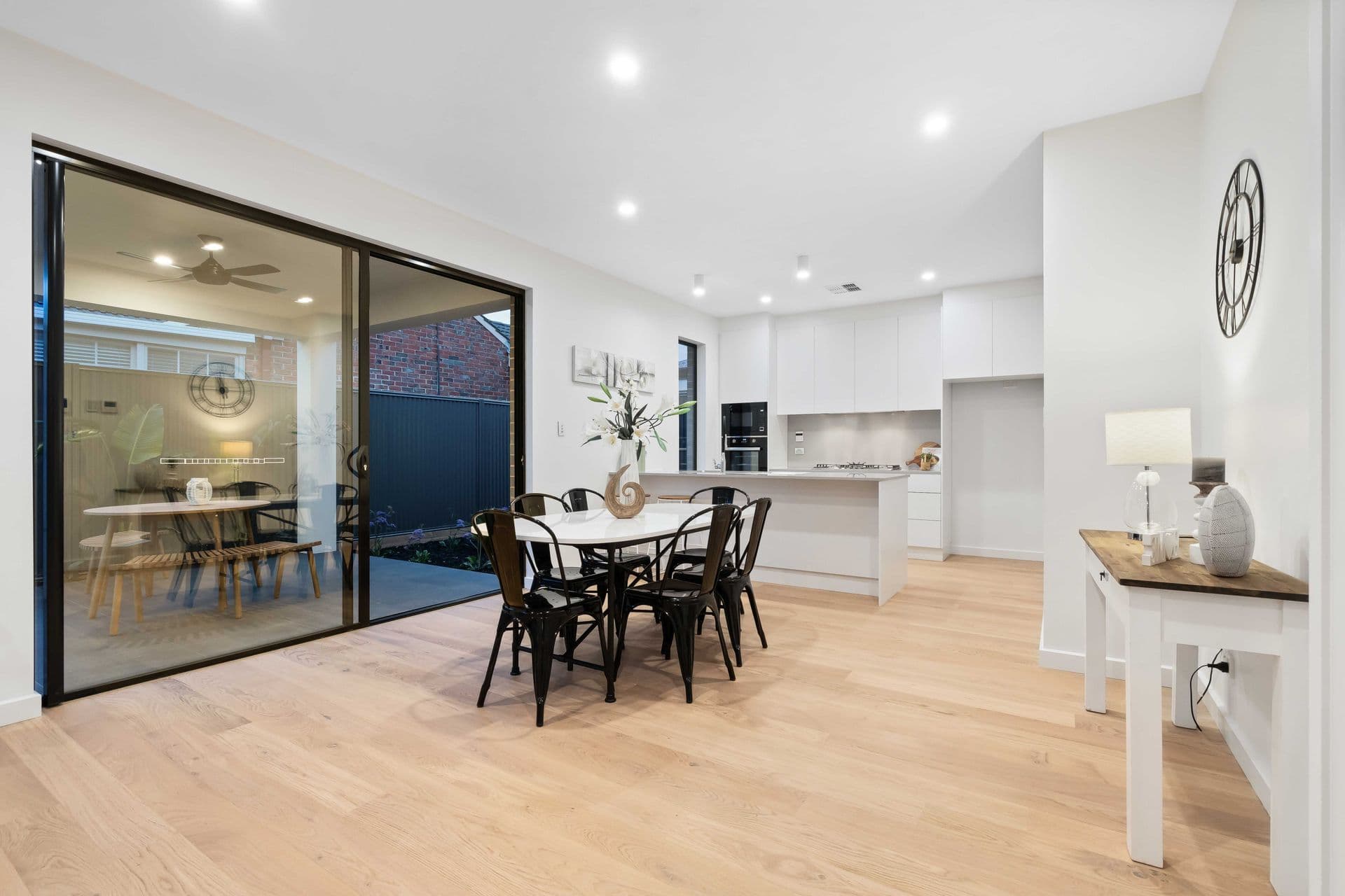 20 - 22 Essex Street, Brighton, SA, 5048, Brighton - Thumbnail 2