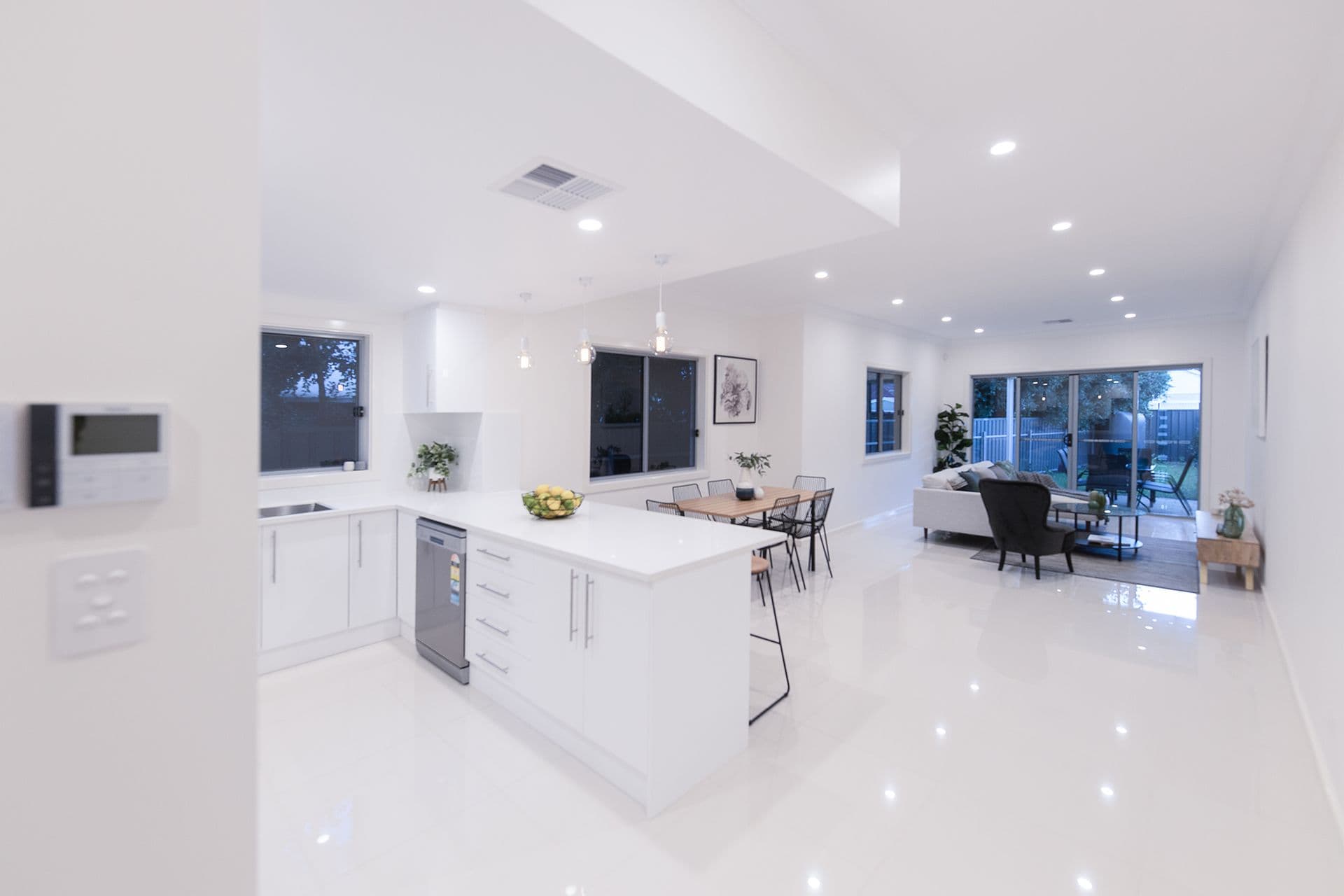 14 Rathlin Ave, Marion, SA, 5043, Marion - Thumbnail 2