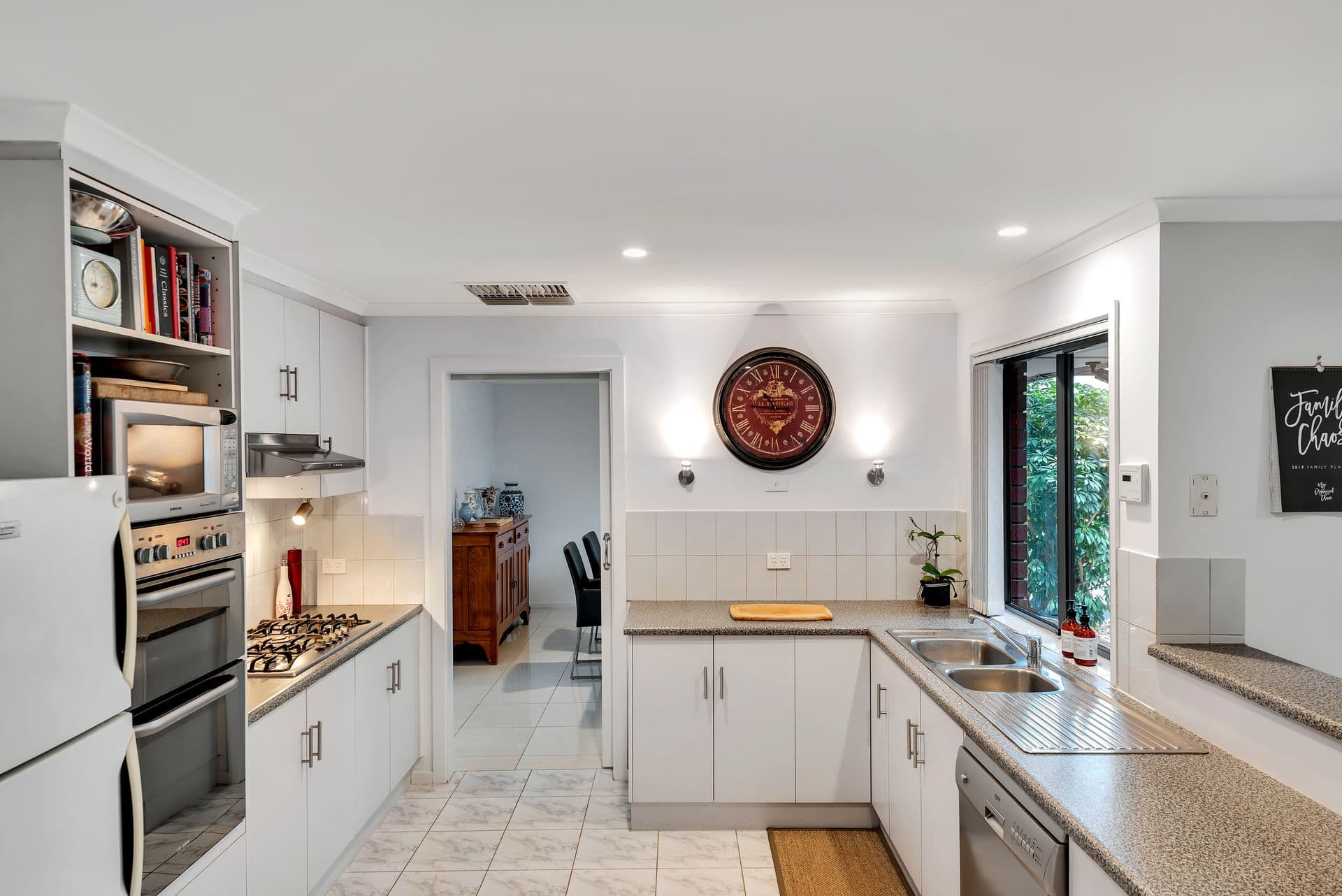 14 Sandpiper Terrace, Hallett Cove, SA, 5158, Hallett Cove - Thumbnail 8