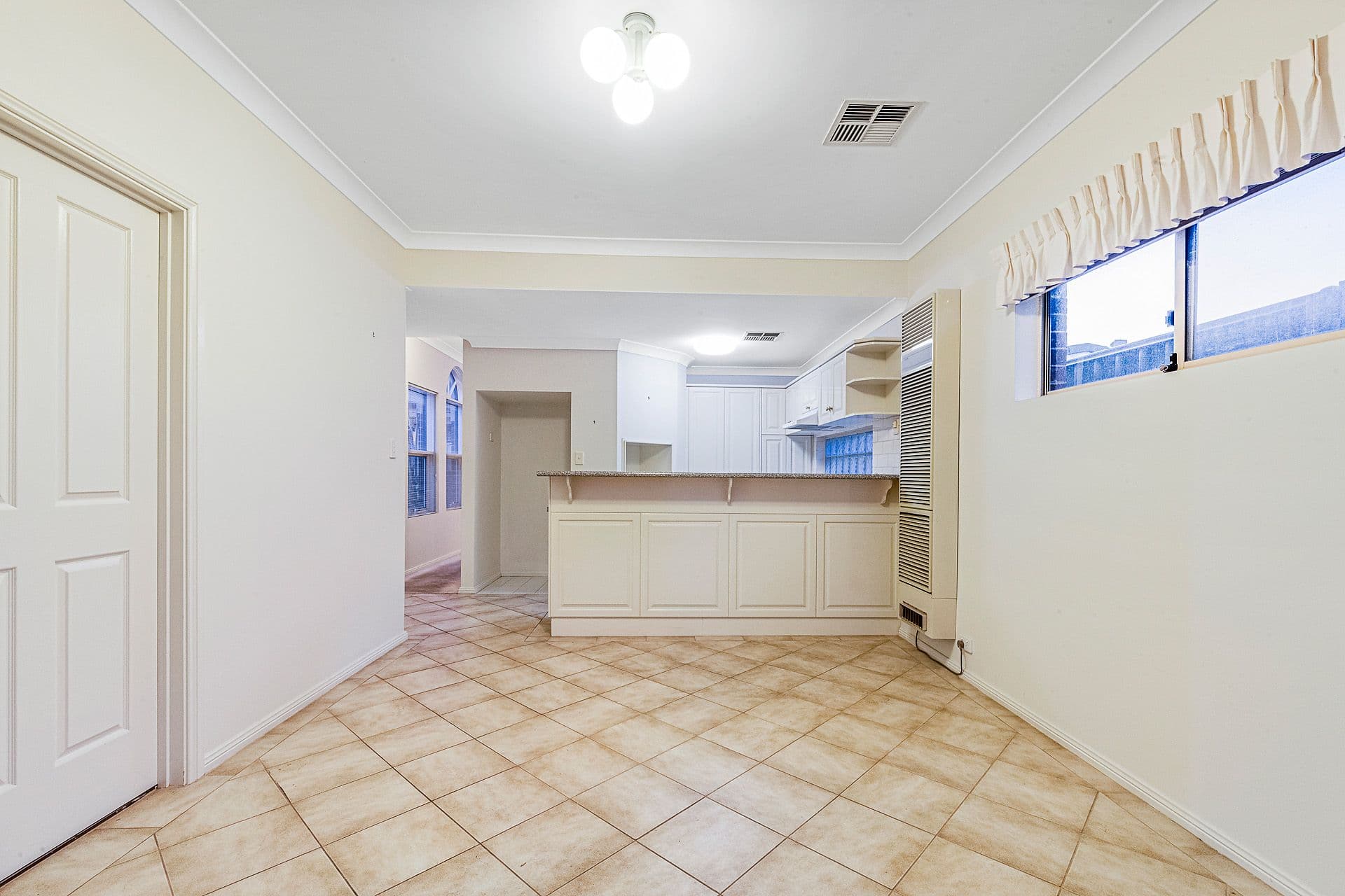 5/8 Jetty Road, Brighton, SA, 5048, Brighton - Thumbnail 5