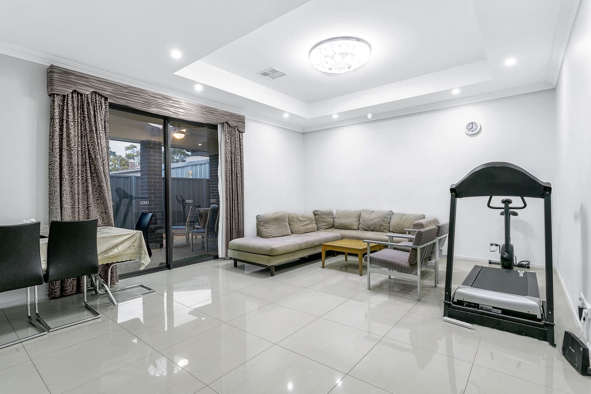 2/8 Alice Street, Findon, SA, 5023, Findon - Thumbnail 2