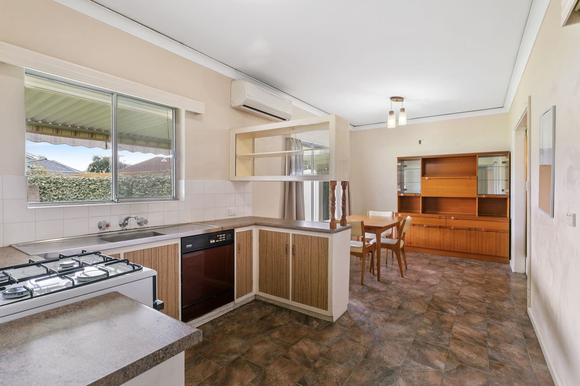5 Osmond Road, Marion, SA, 5043, Marion - Thumbnail 7