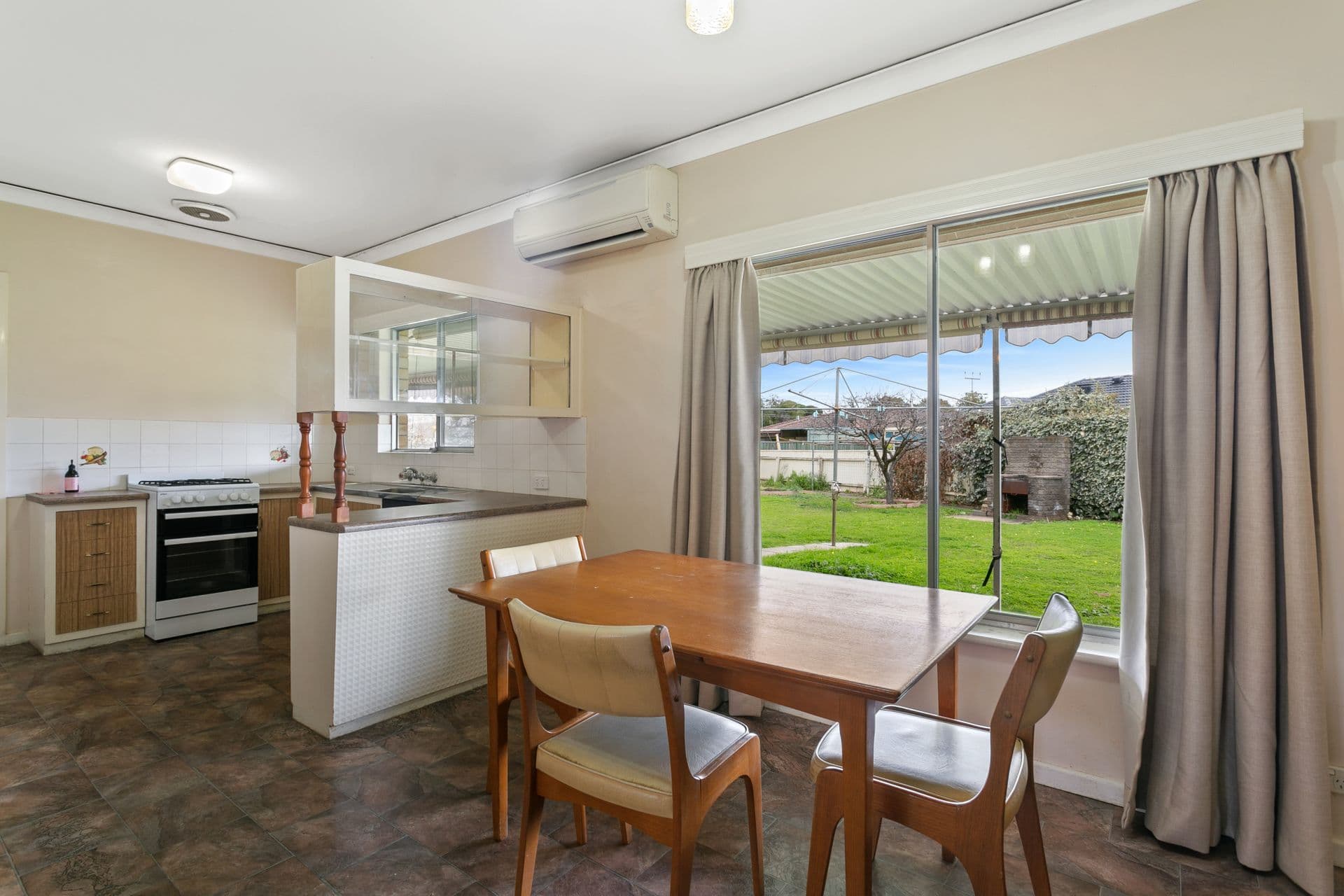 5 Osmond Road, Marion, SA, 5043, Marion - Thumbnail 3
