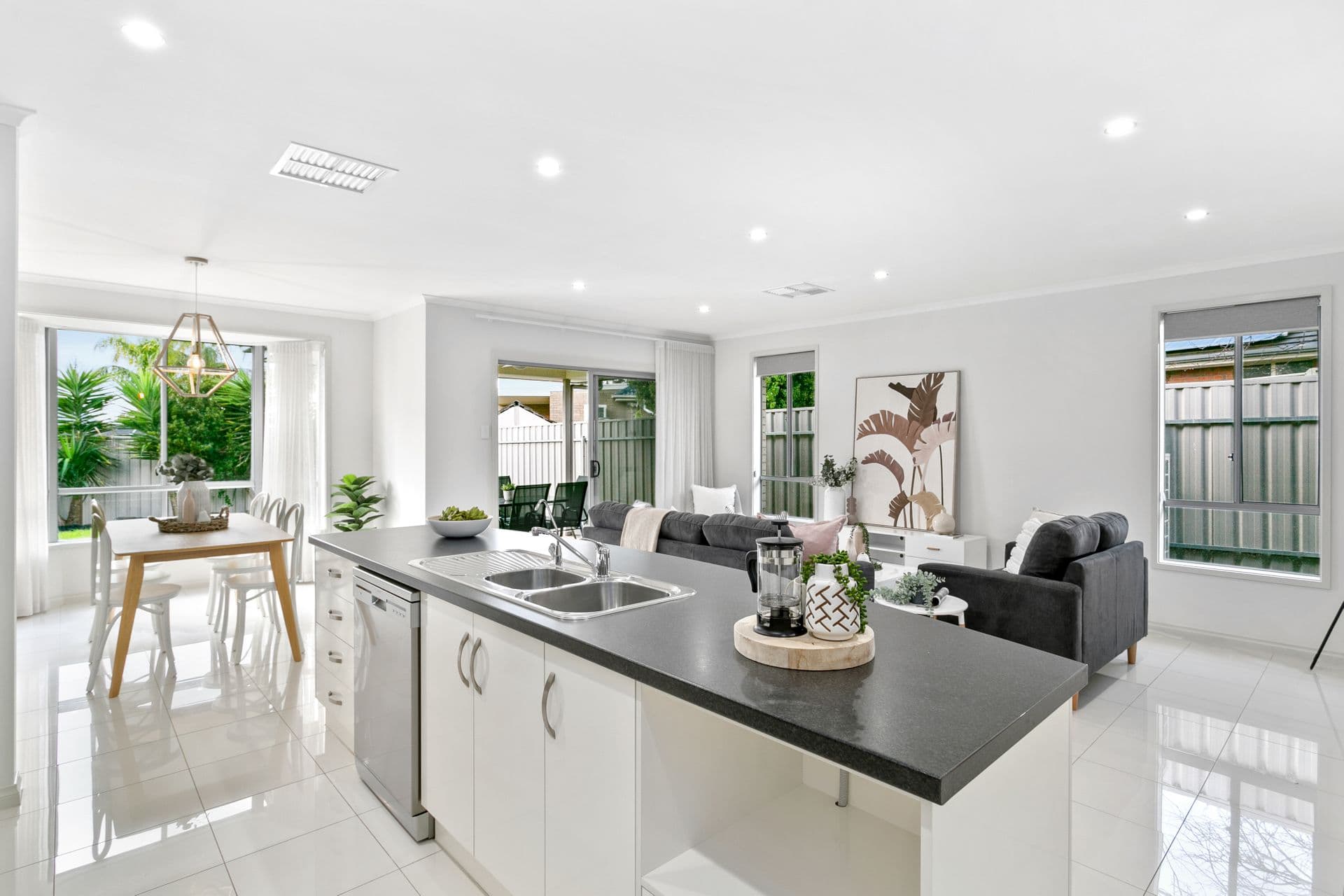 7A Hillview Crescent, South Brighton, SA, 5048, South Brighton - Thumbnail 4
