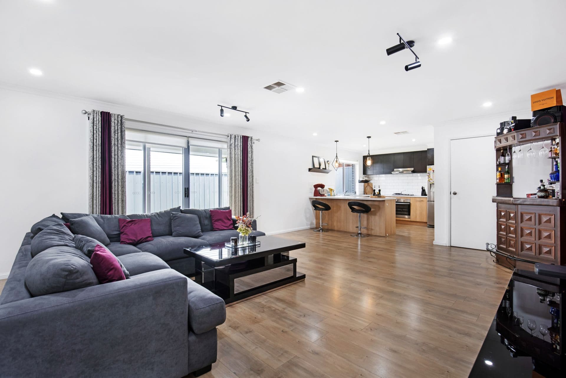 303 Milne Road, Modbury North, SA, 5092, Modbury North - Thumbnail 3