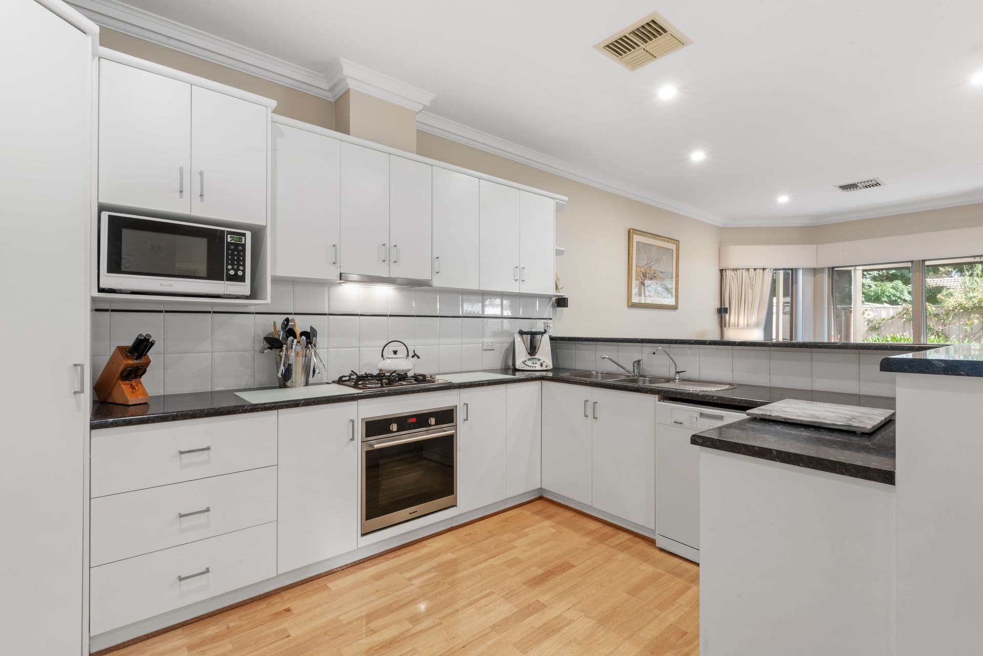 8B Eucla Avenue, Warradale, SA, 5046, Warradale - Thumbnail 2