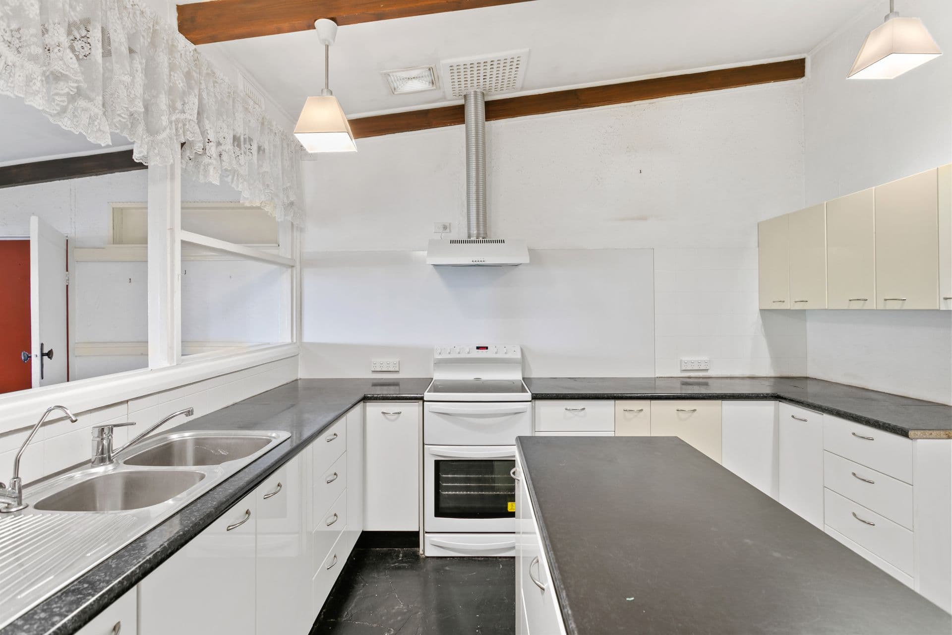 115 Seacombe Road, Dover Gardens, SA, 5048, Dover Gardens - Thumbnail 8