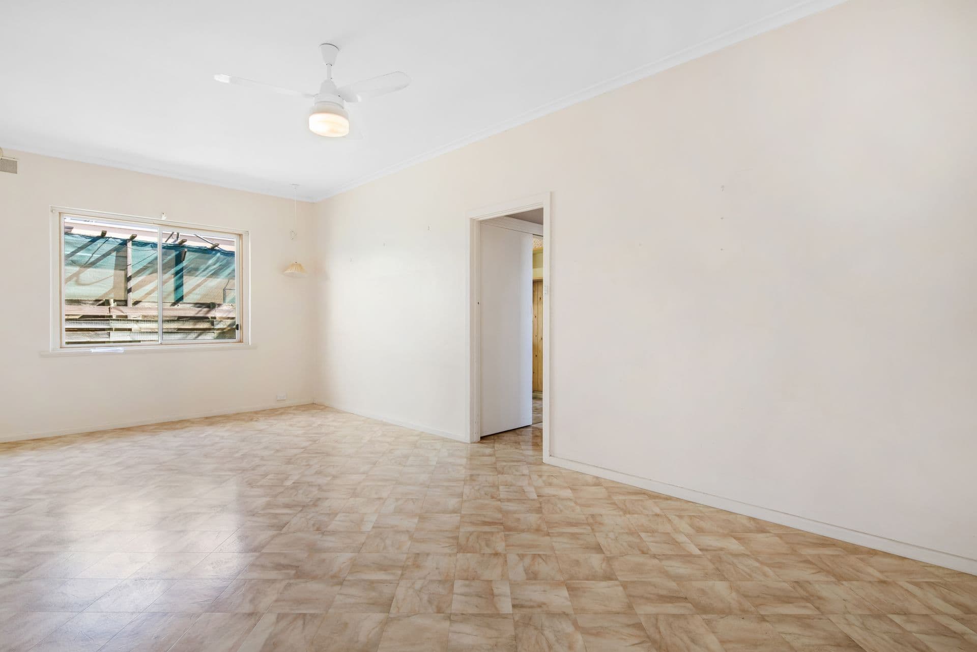 2/10 Silver Avenue, South Brighton, SA, 5048, South Brighton - Thumbnail 7
