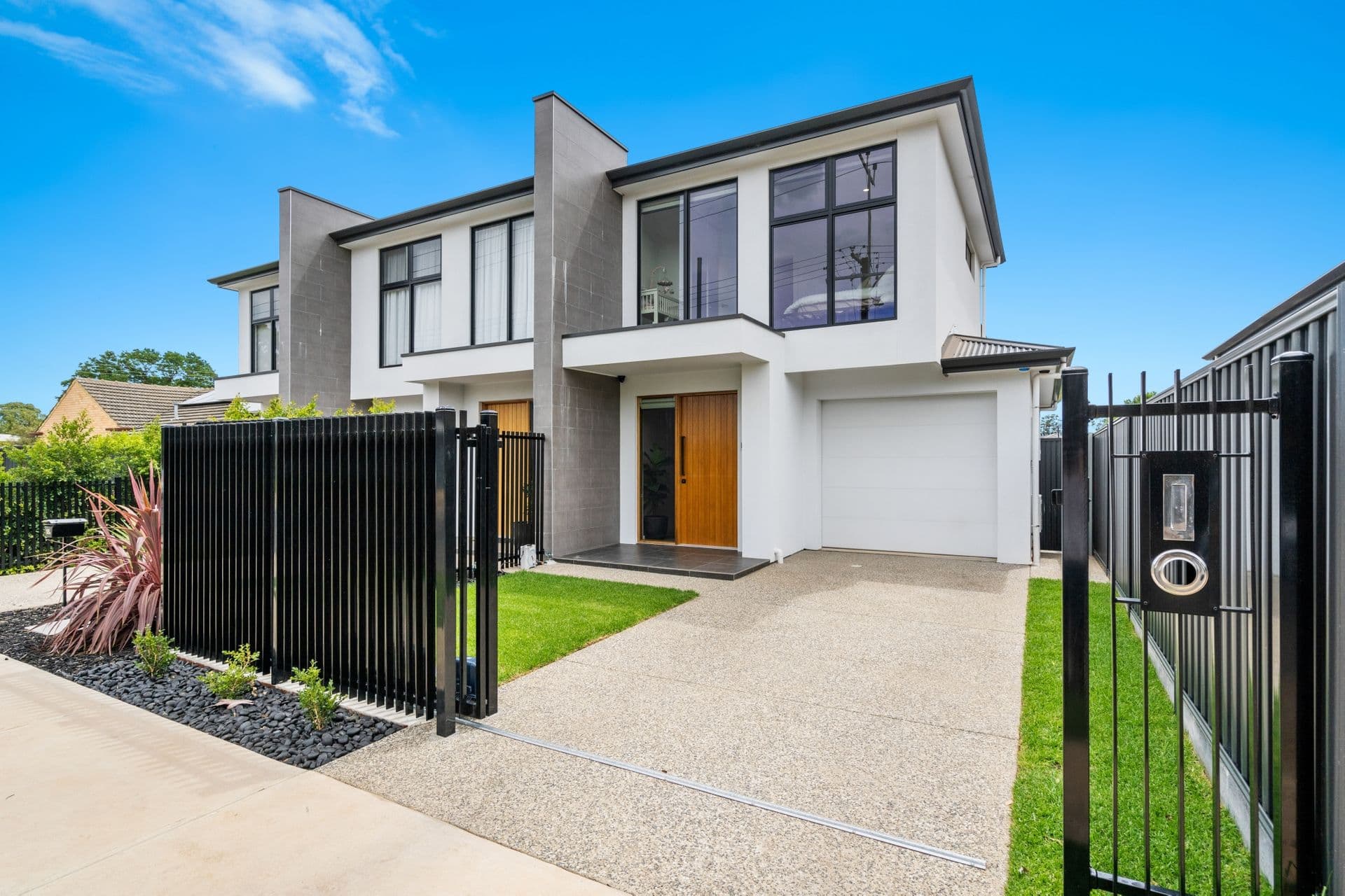 19 Von Nida Crescent, Rosanna, Rosanna - Image 1