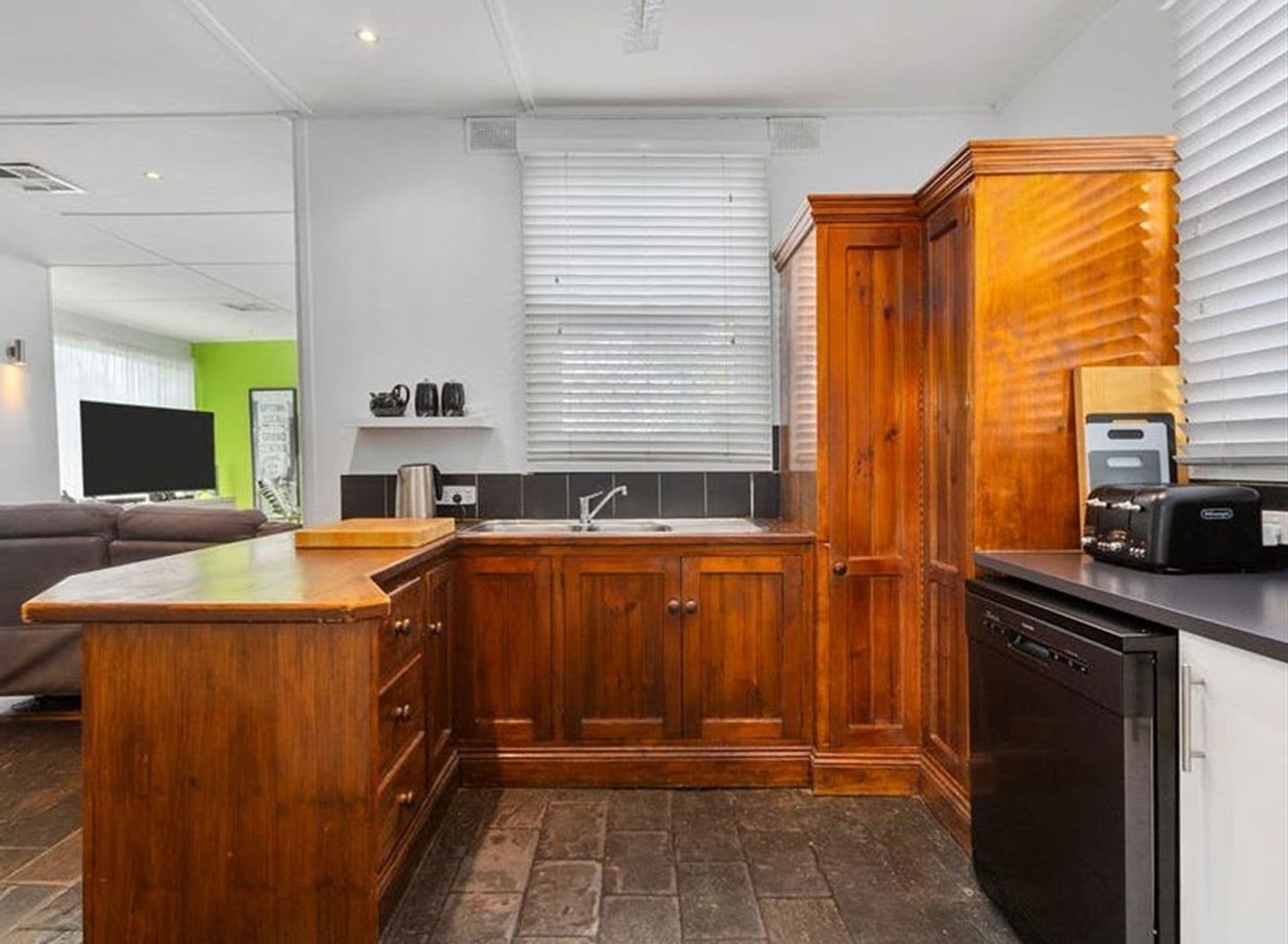 2 Miller Street, Seacombe Gardens, SA, 5047, Seacombe Gardens - Thumbnail 4
